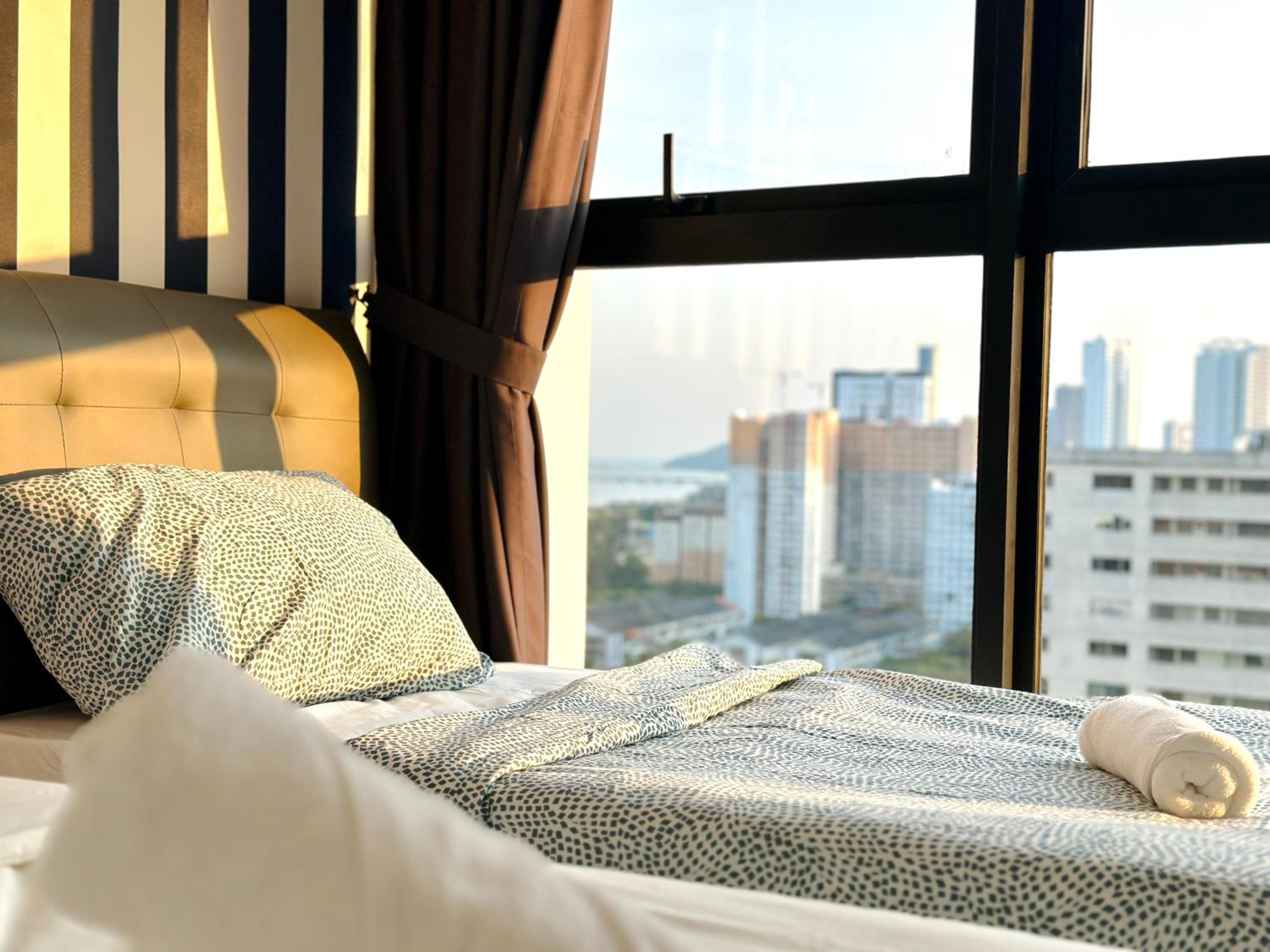 New Urban Suite Majestics 3BR Homestay at Georgetown BY URBAN STAYCATION LOD PULSE