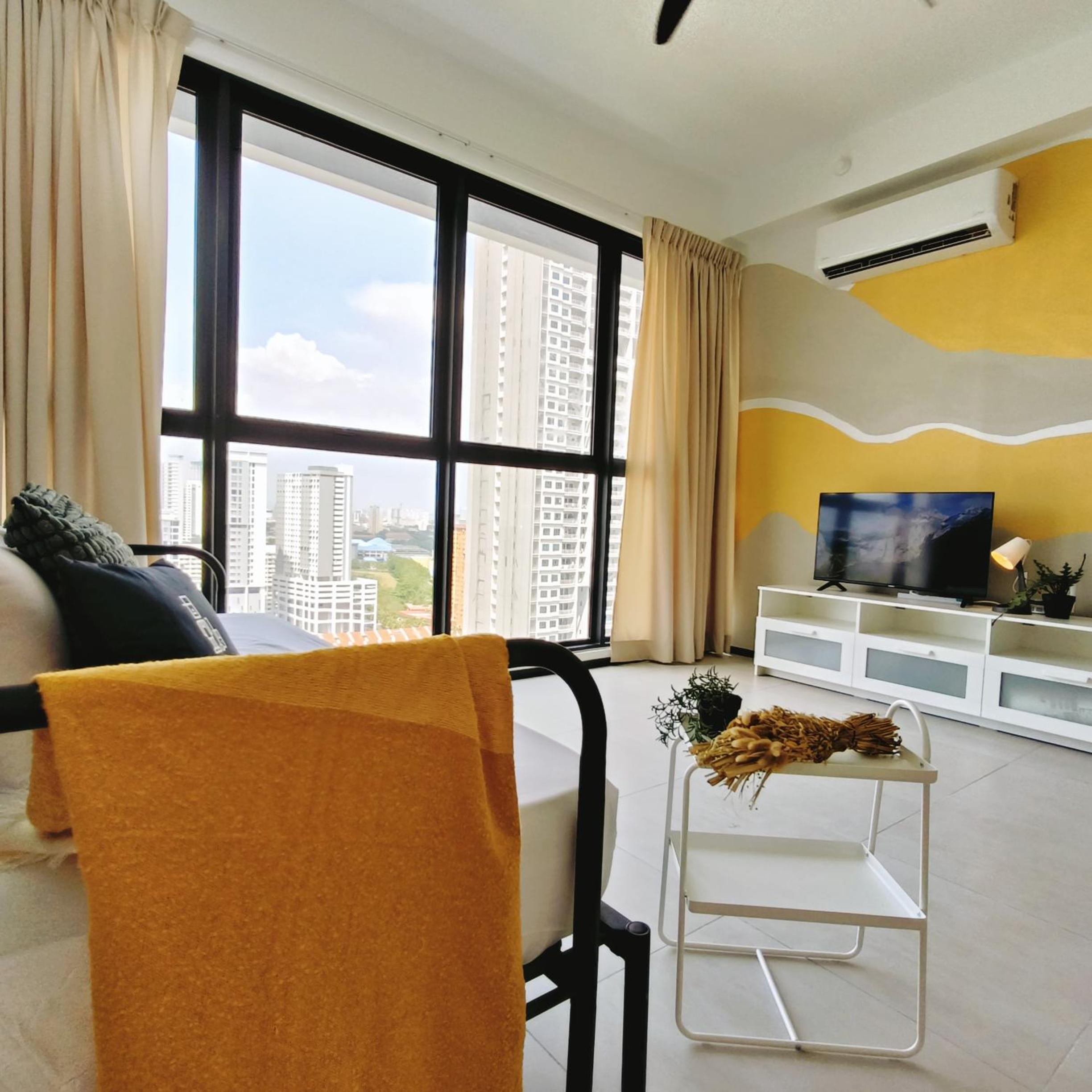 New Urban Suite Majestics 3BR Homestay at Georgetown BY URBAN STAYCATION LOD PULSE