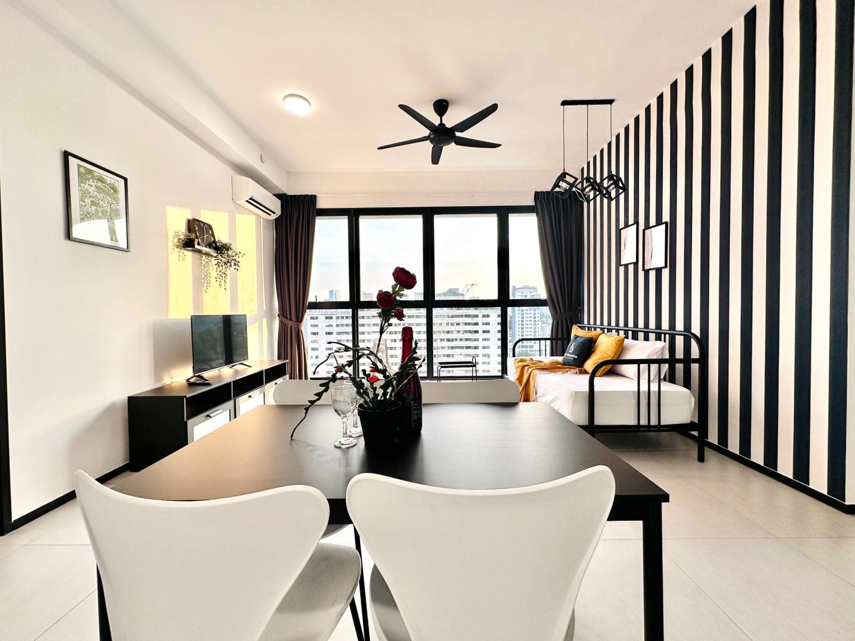 New Urban Suite Majestics 3BR Homestay at Georgetown BY URBAN STAYCATION LOD PULSE