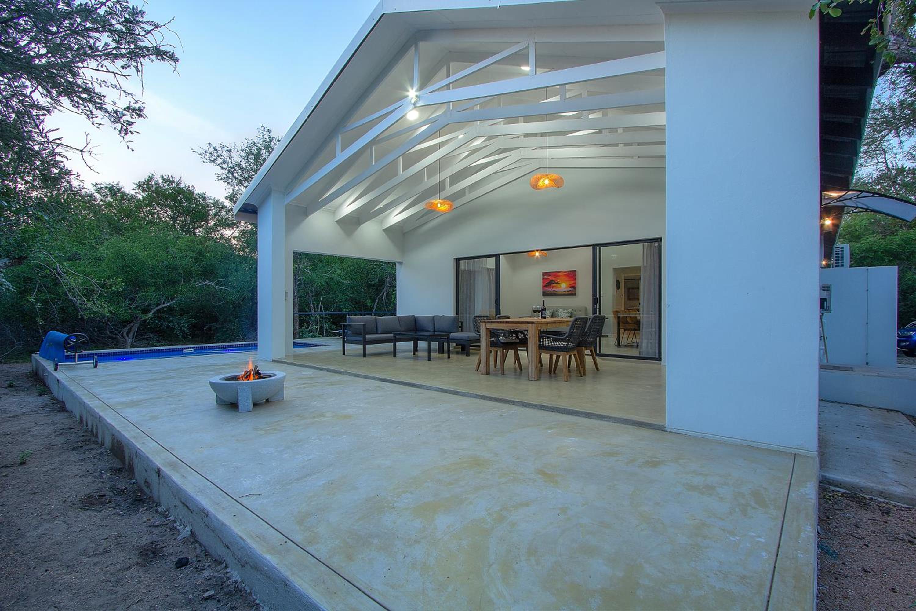 Maroela Safari House