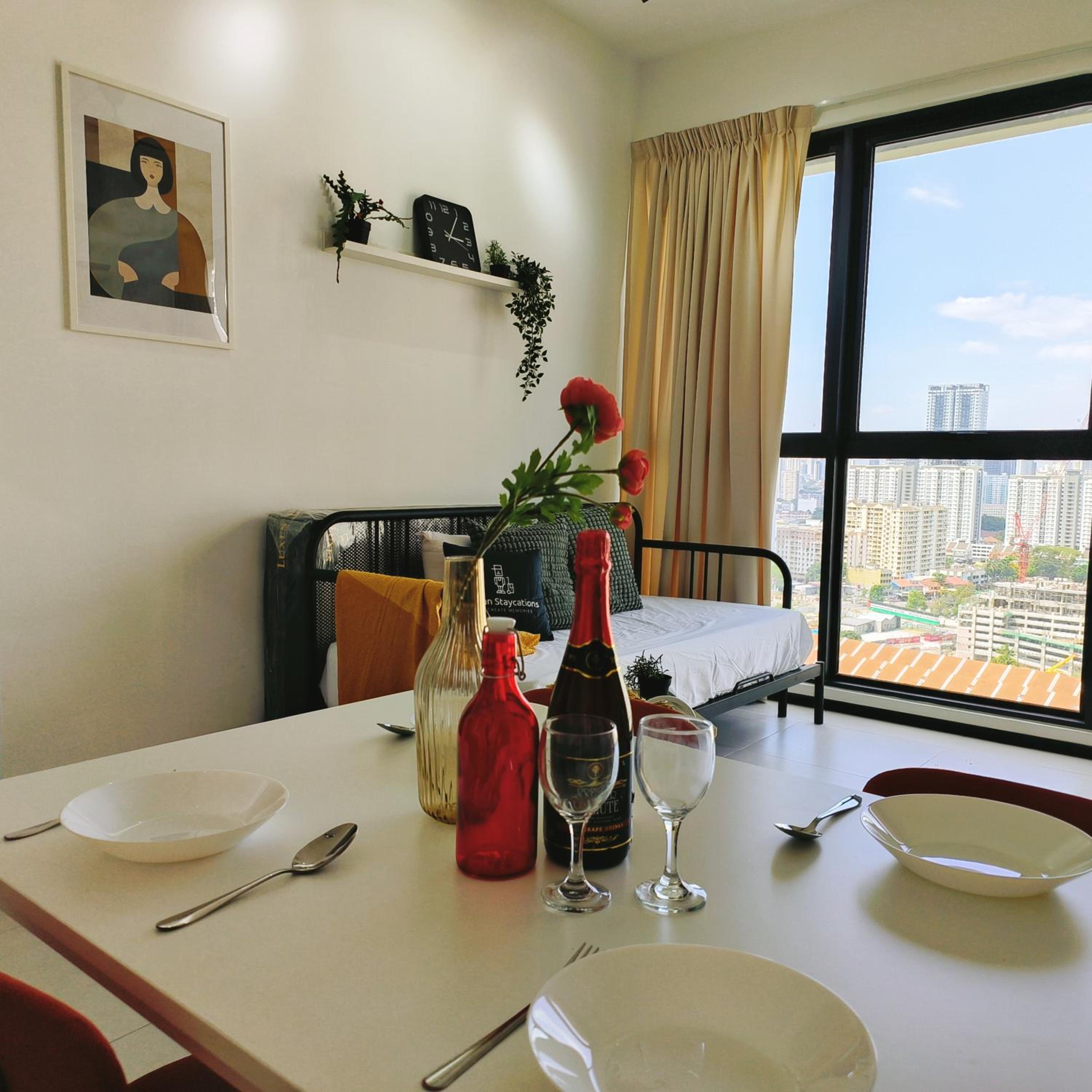 New Urban Suite Majestics 3BR Homestay at Georgetown BY URBAN STAYCATION LOD PULSE