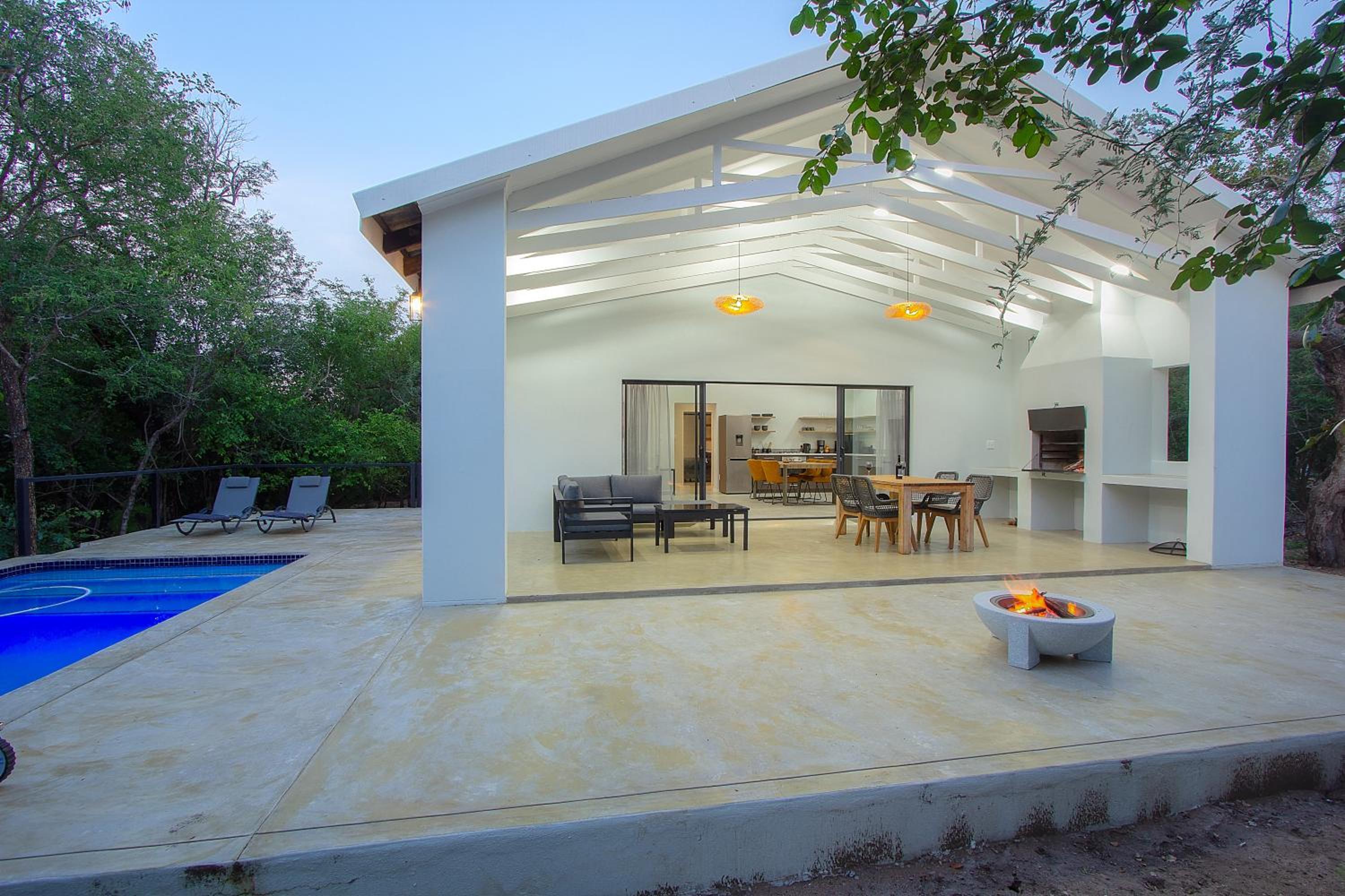 Maroela Safari House