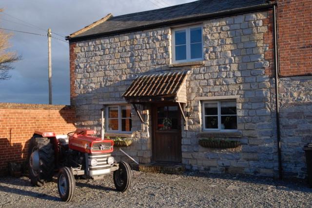 The Cider House at Stathe Farm view 2