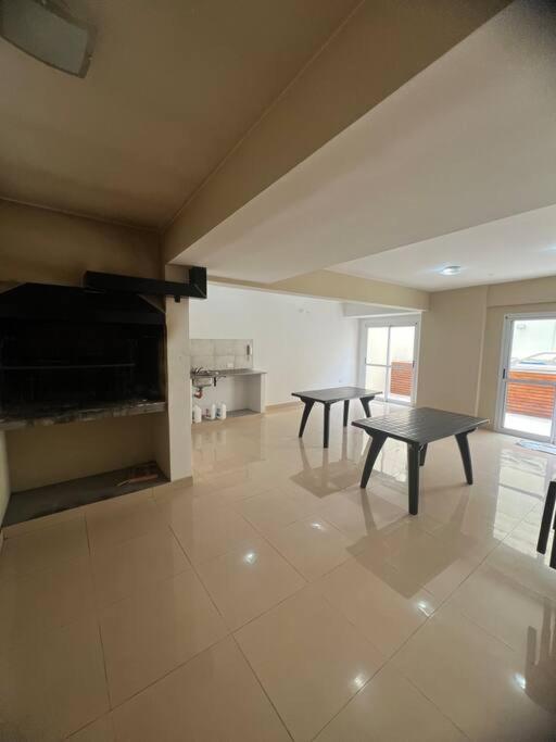 Departamento completo, 25 de Mayo