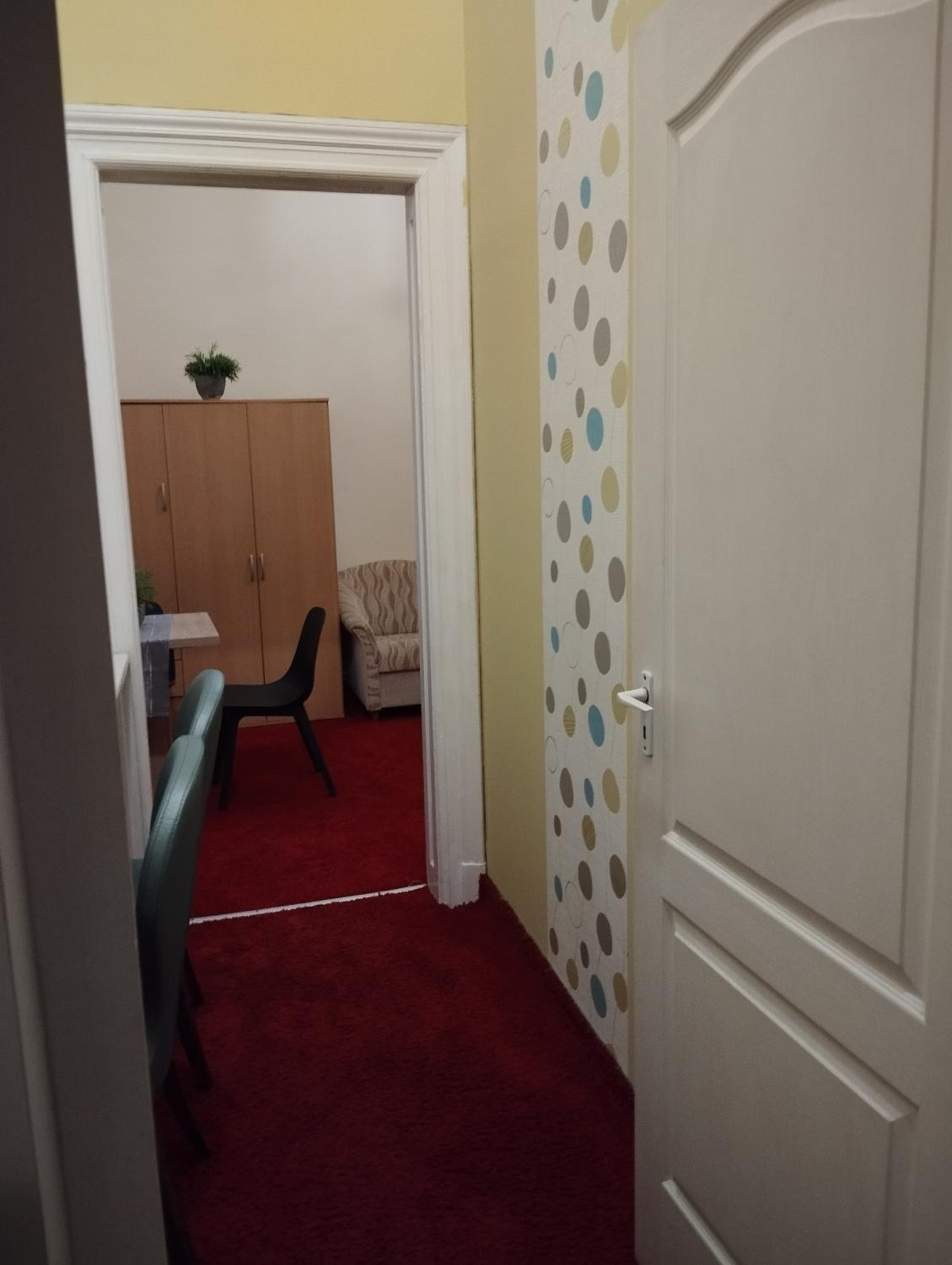 Mandy Apartments