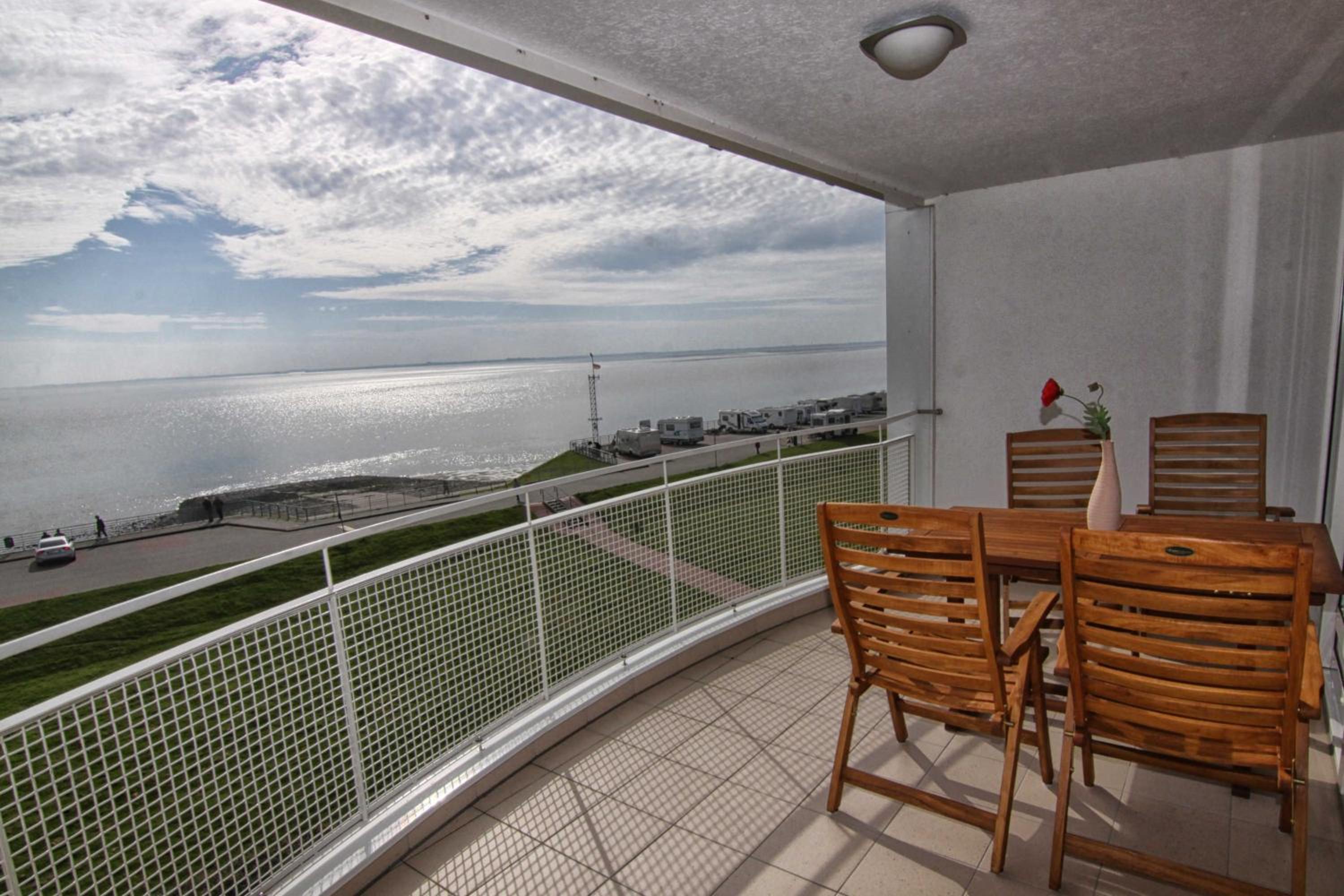 143 Fewo-Südstrand-mit-Meerblick view 3