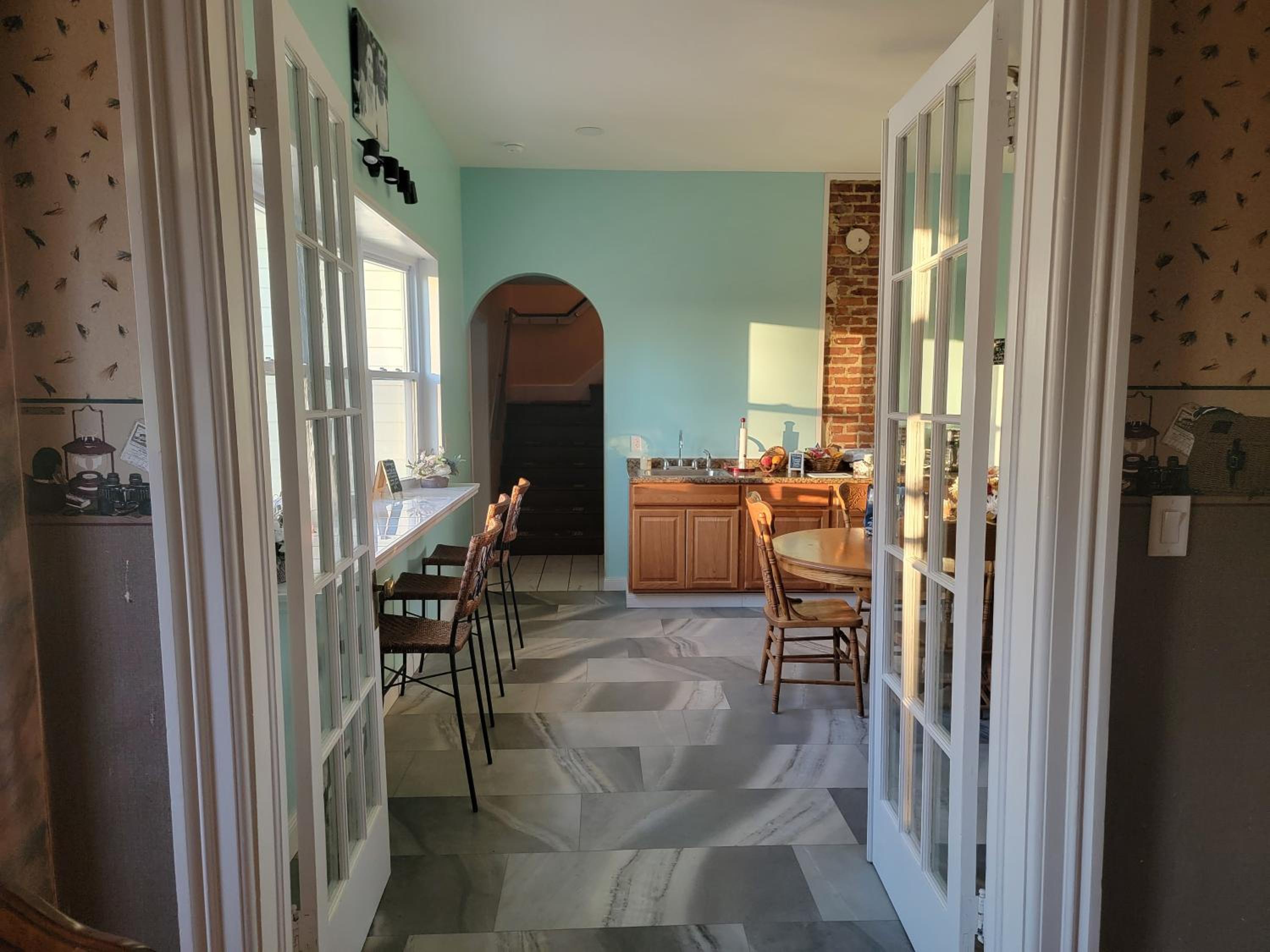 Photo 8