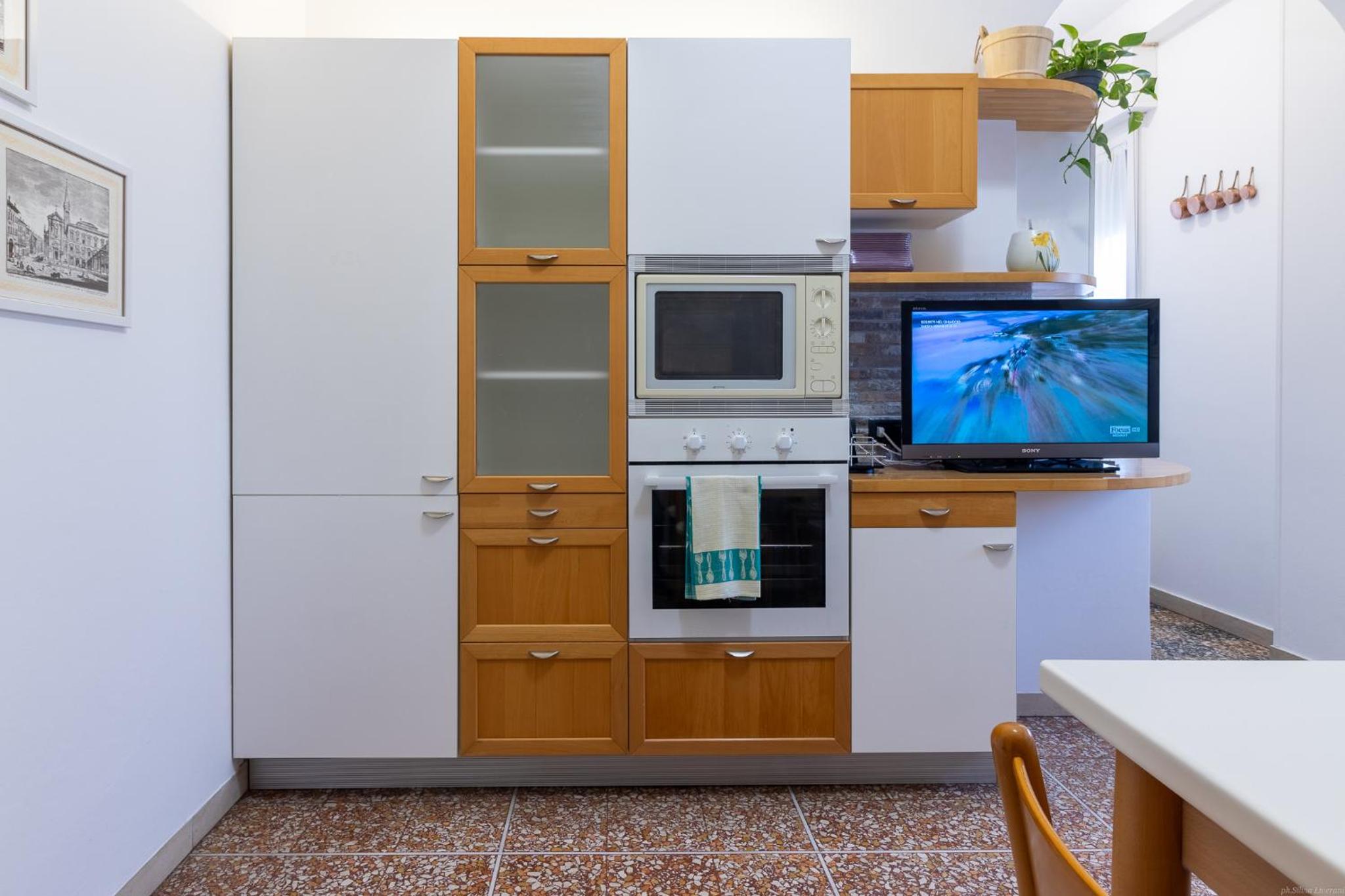 HouSmart Galeotti 16 view 2