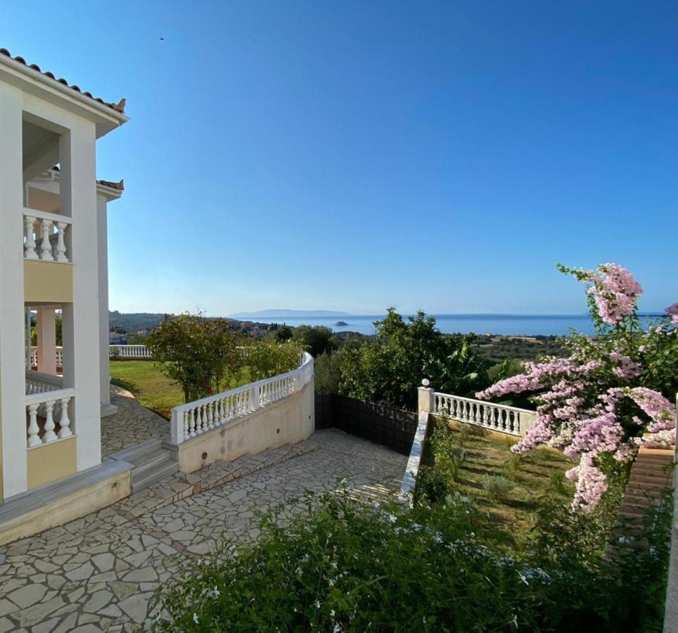 Villa Kourkoumelata