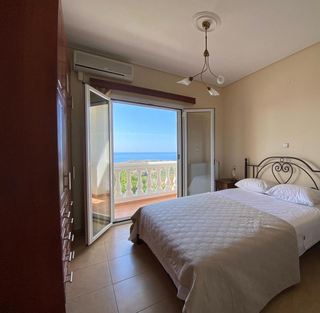 Villa Kourkoumelata