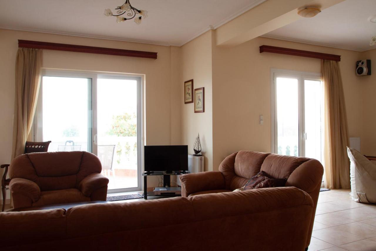 Villa Kourkoumelata
