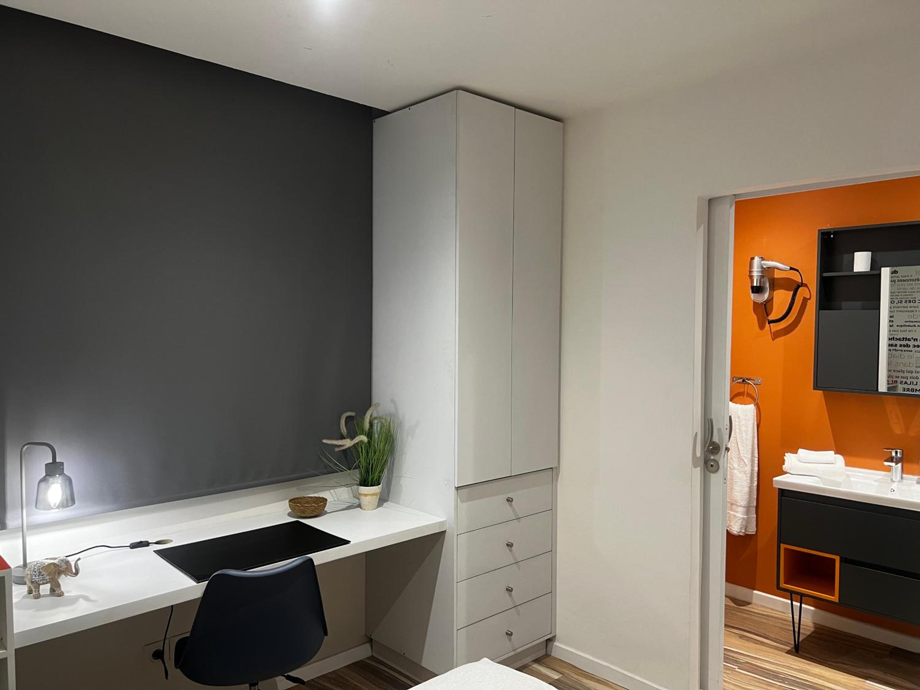 hotel room