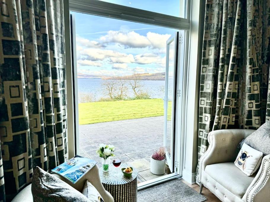 Loch View at Lomond Castle