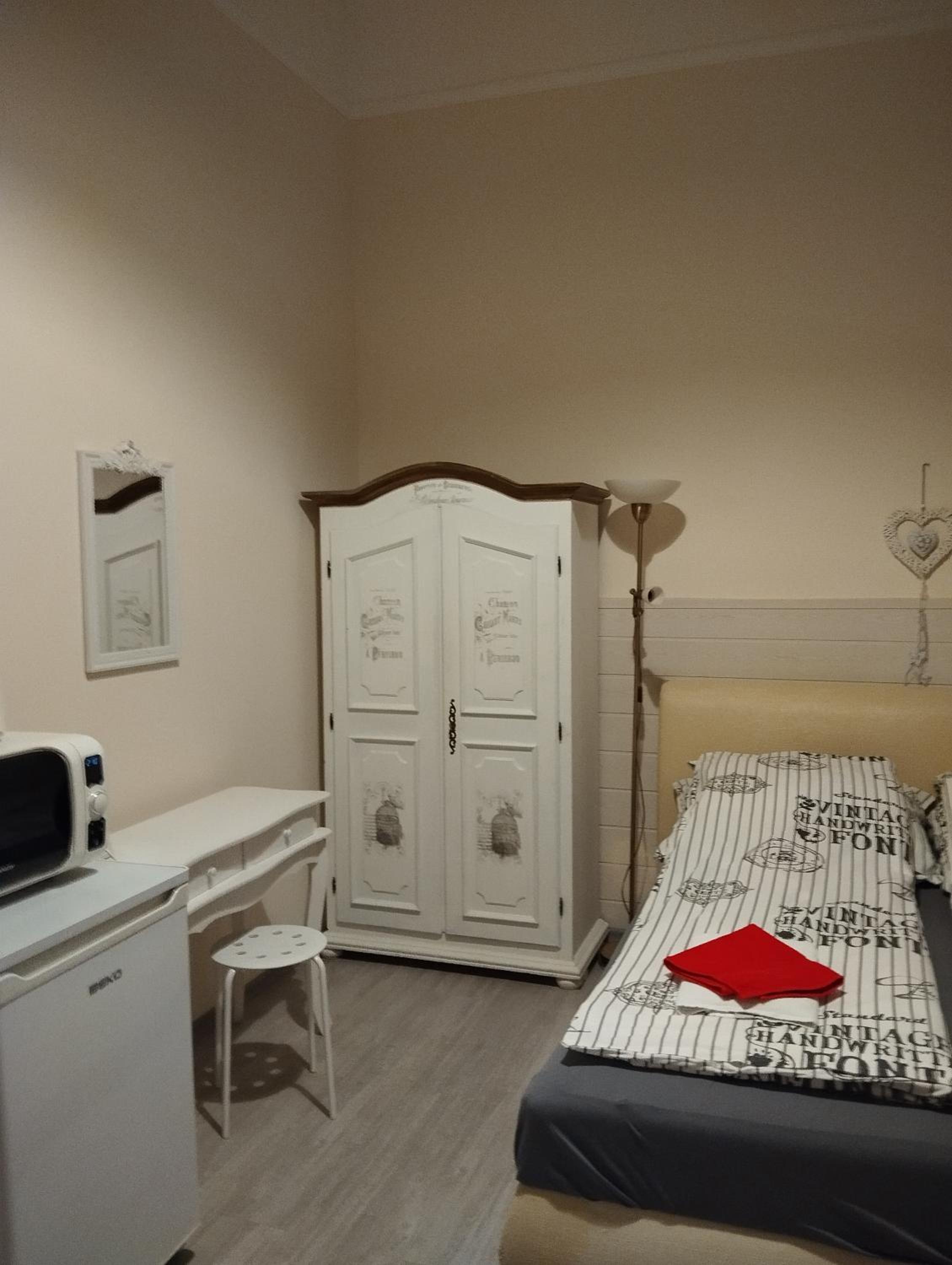 Mandy Apartments