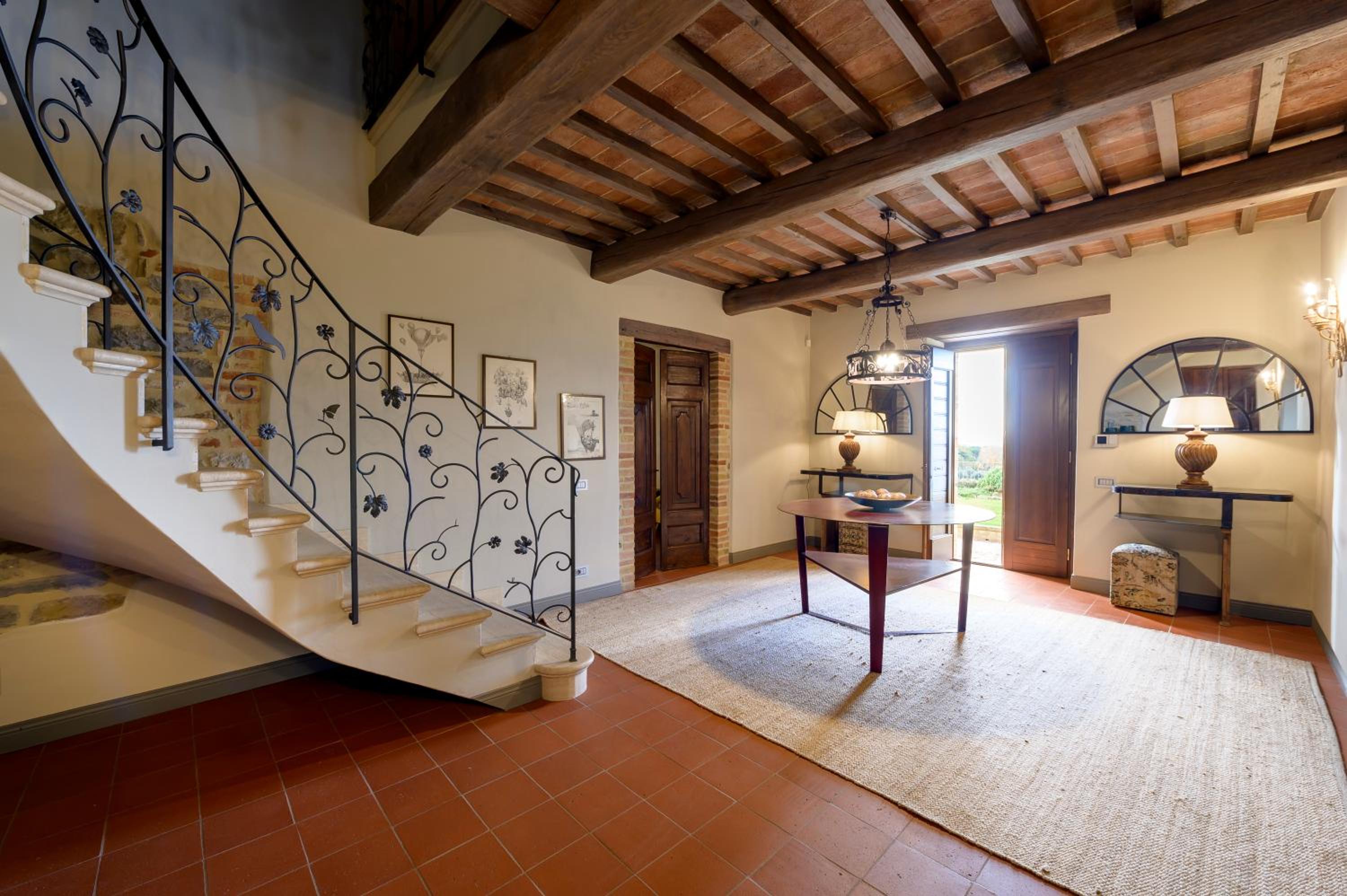 Luxury Estate Villa Trasimena Lake view 5