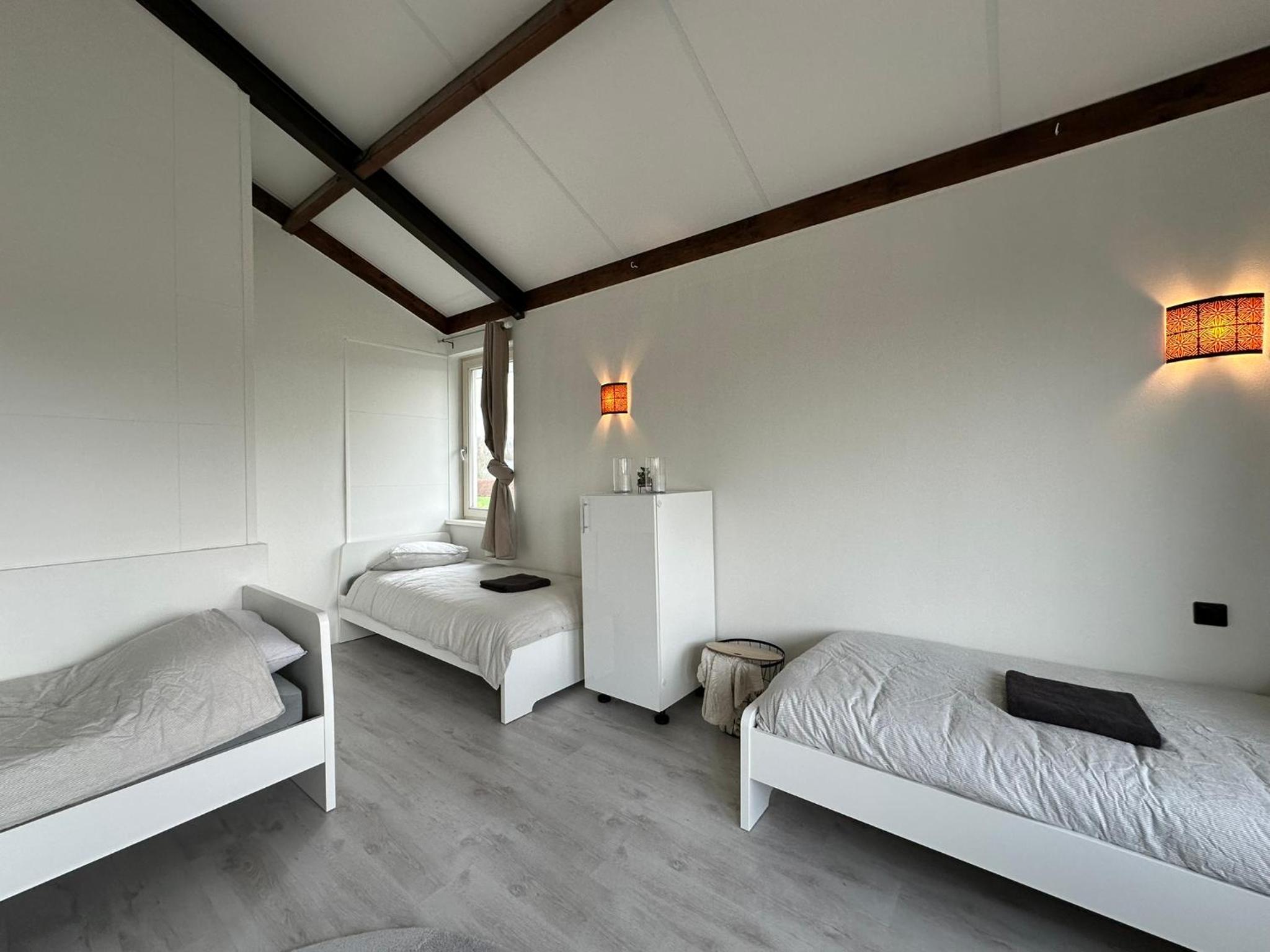 Groot vakantiehuis nabij Amsterdam inclusief jacuzzi