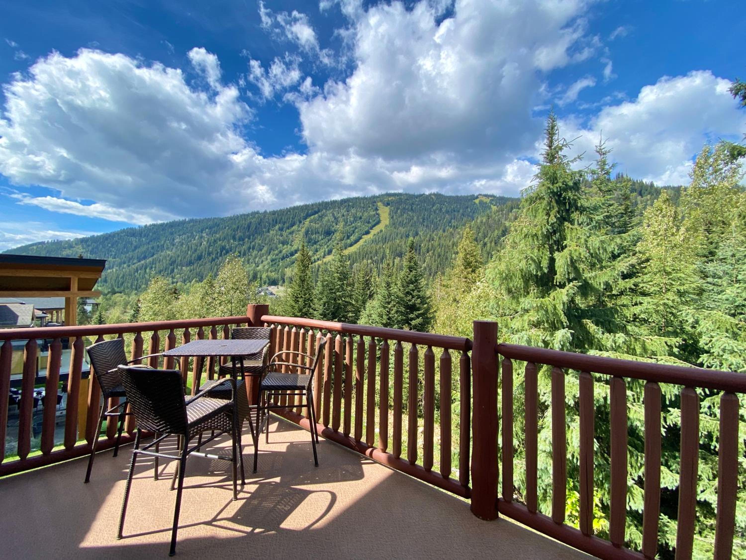Morrisey Chalet at Sun Peaks