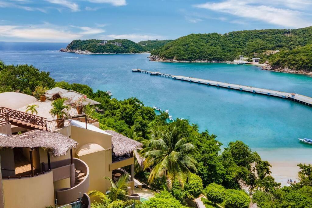 Casa Maka - Stunning Oceanfront Villa view 3
