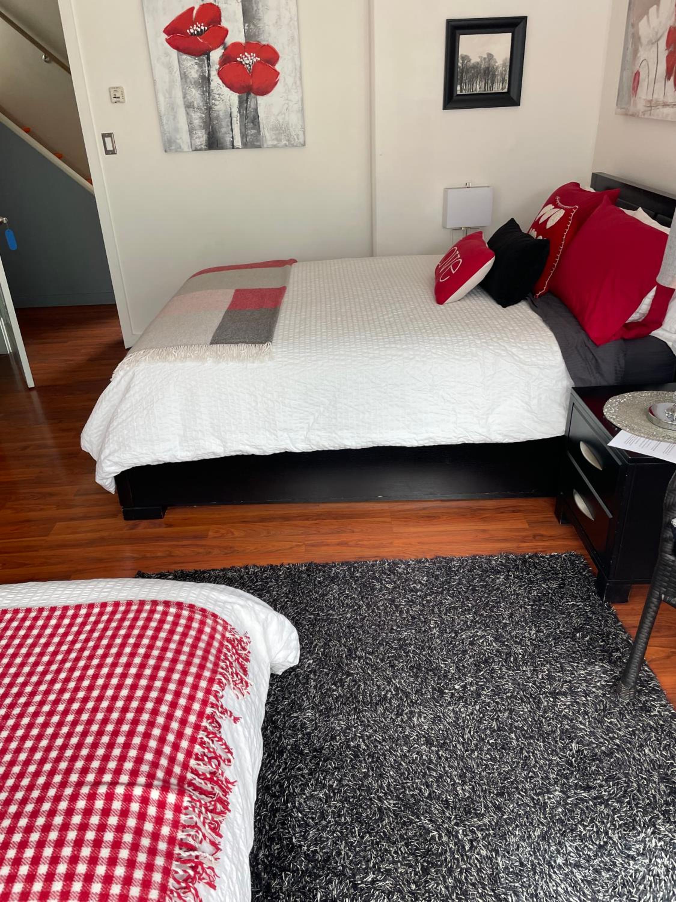 A Float Home B&B in Fisherman’s Wharf