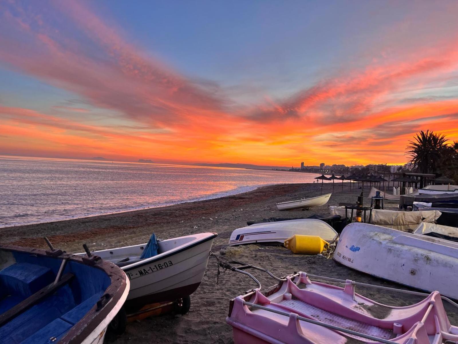 EL FARO VACACIONES en ESTEPONA