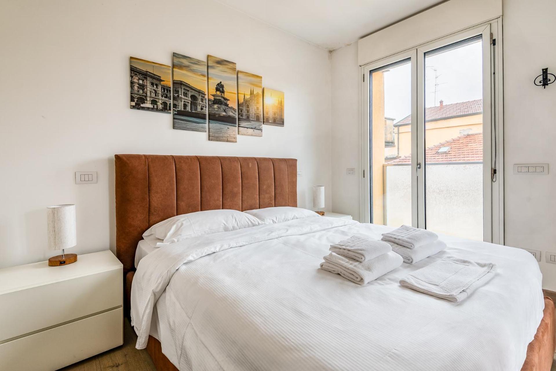 Porta Romana Milano Micca 2 Pax-Wi-Fi