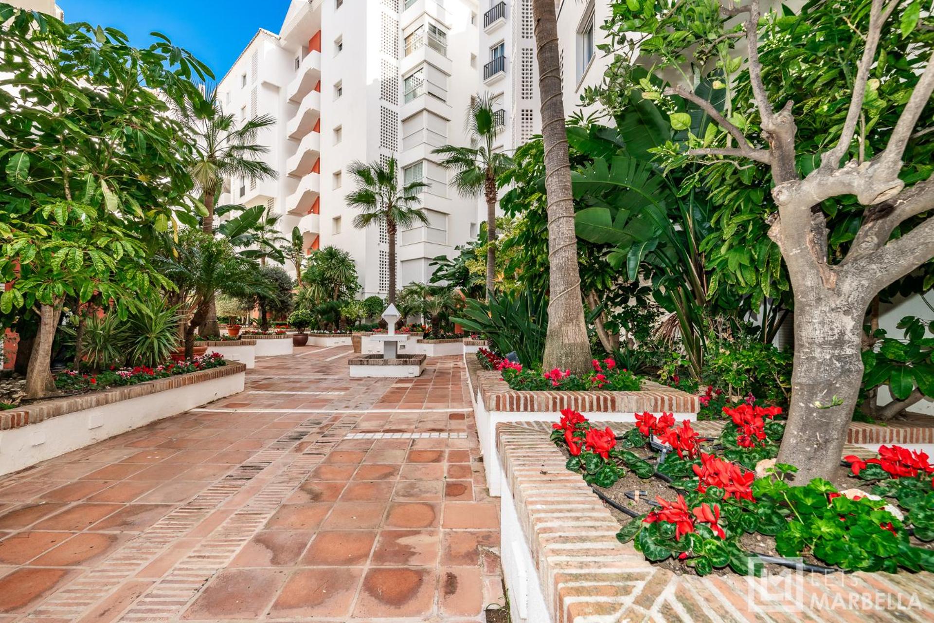 Panoramic views Medina Gardens Banus