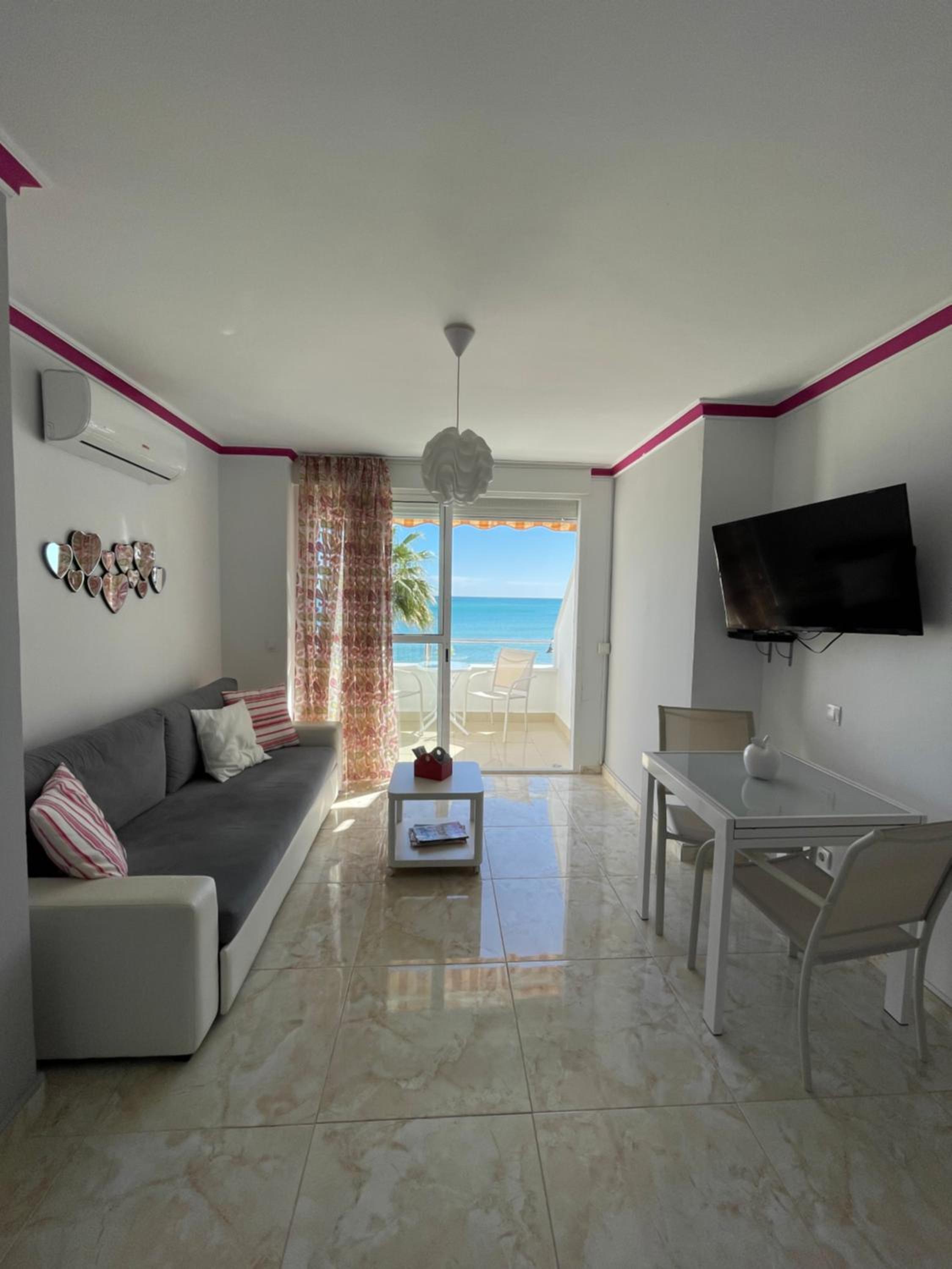 Roca Chica. Studio - First Line Beach view 2