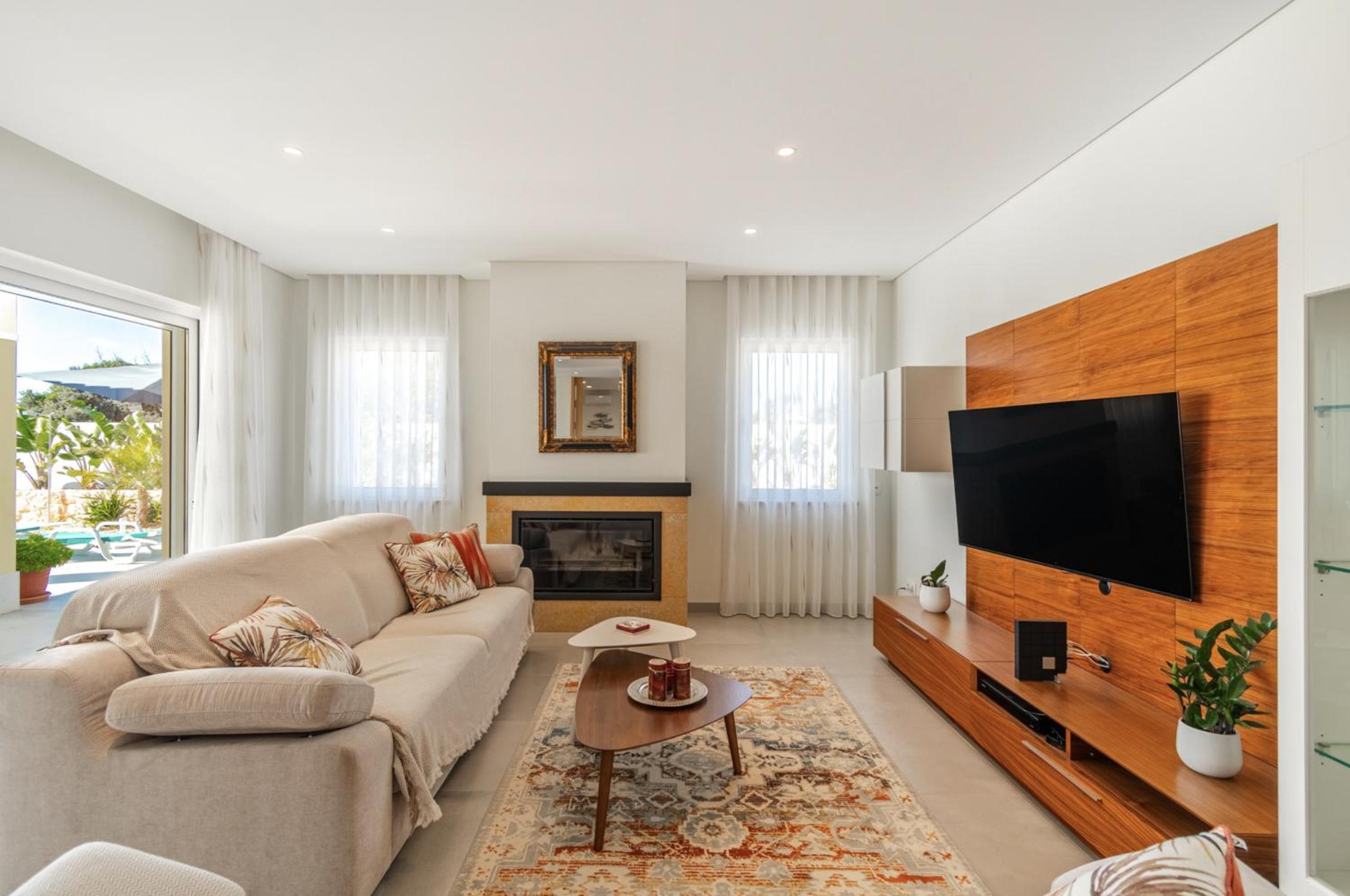 Holiday House Beach Porto Mós by Villas Key view 5