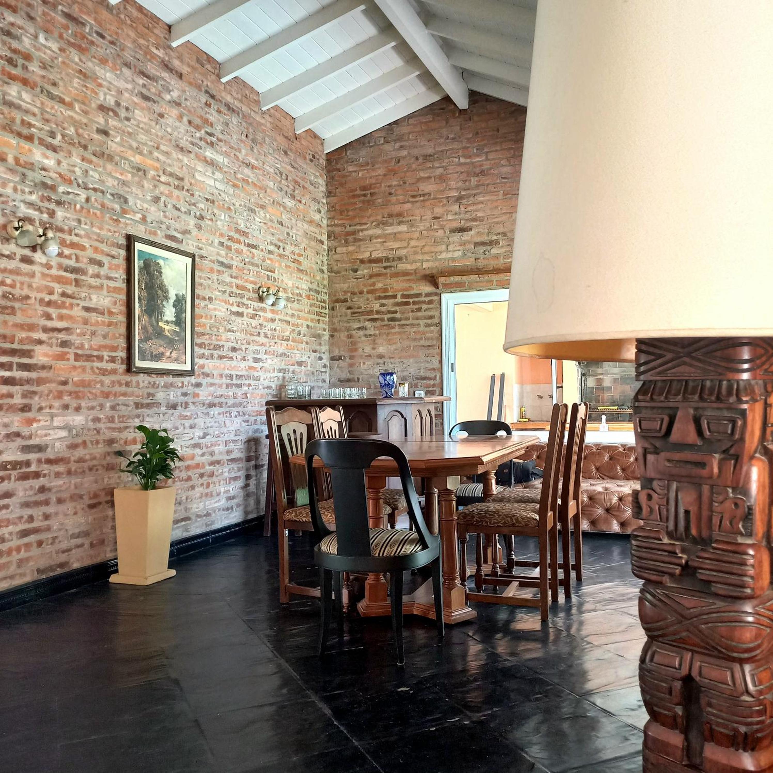 CASA BARRIO CERRADO EN LUJAN LA CONCEPCION