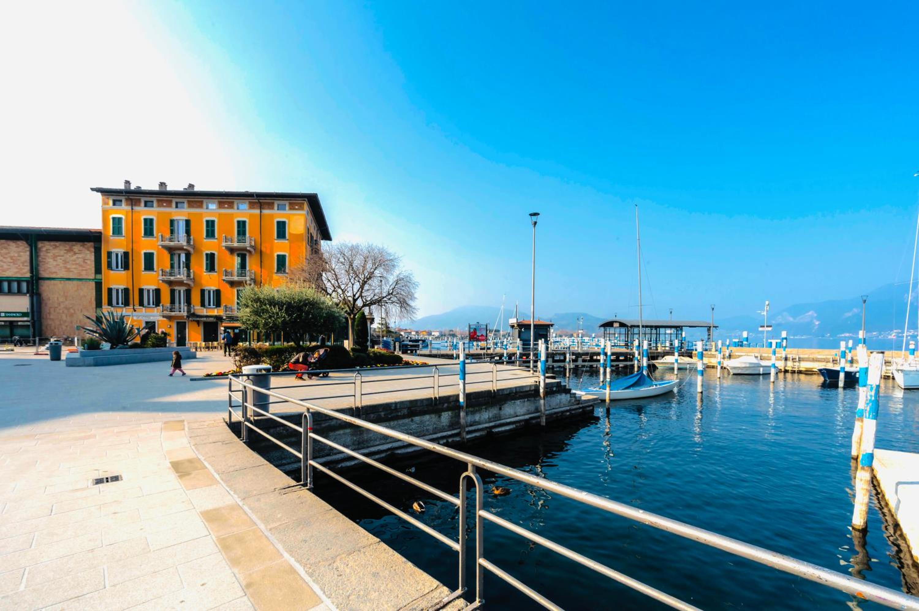 Design Apartment in Iseo Old Town with Private Parking and AC view 2