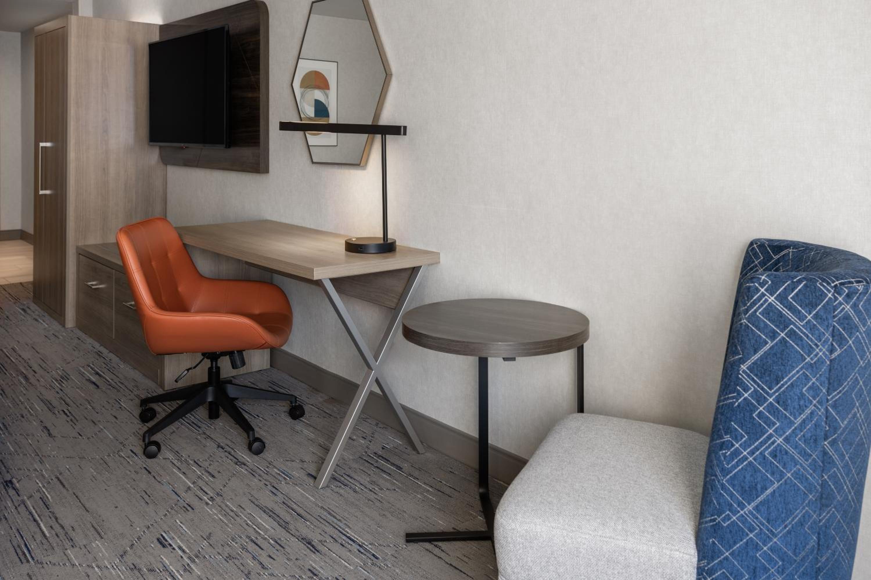 Brattleboro Vacations - Holiday Inn Express Hotel  Suites Brattleboro, an IHG Hotel - Property Image 13