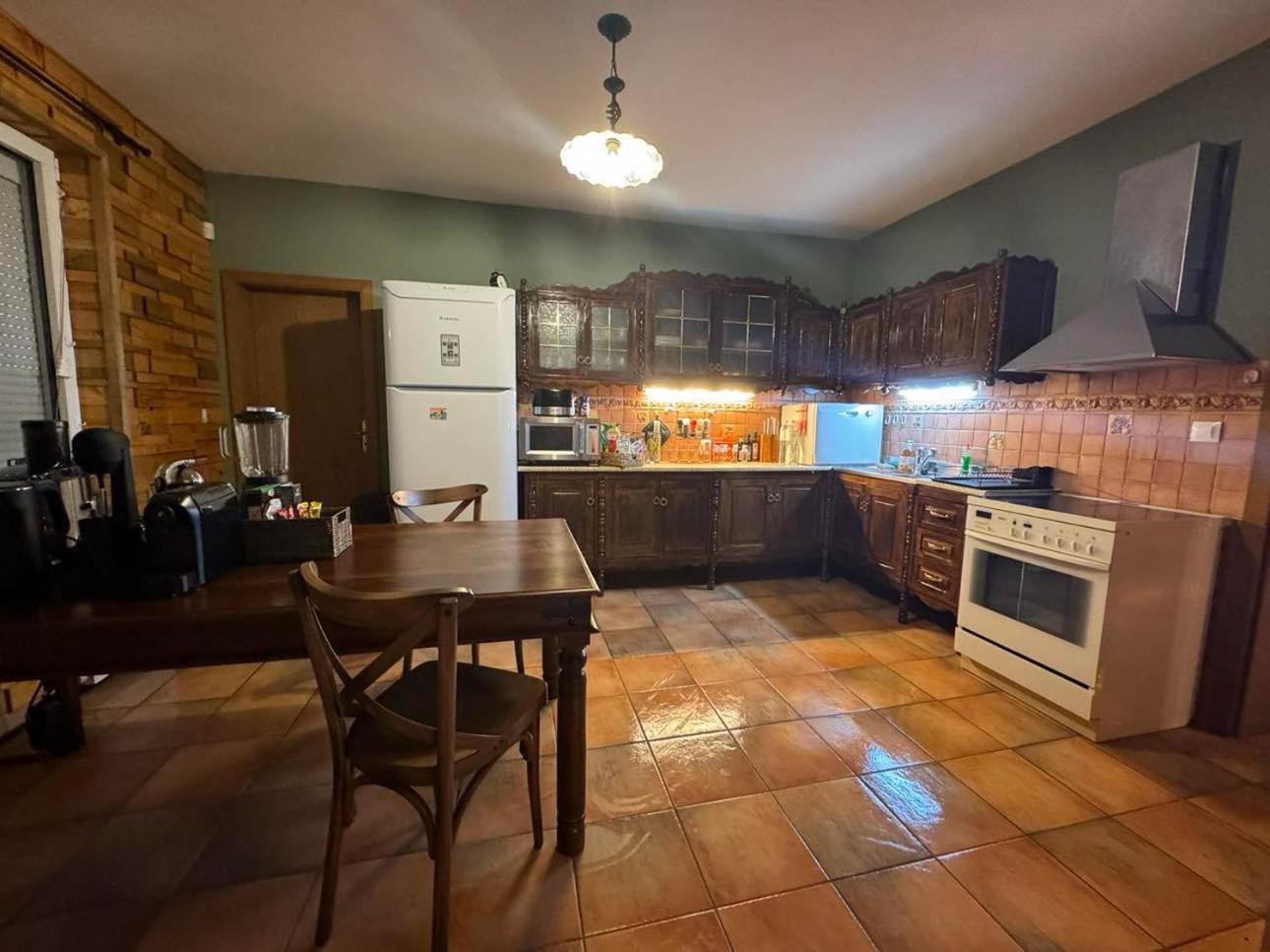 Villa Boyana City & Relax with Hot Jacuzzi and Sauna by BookVillaBG