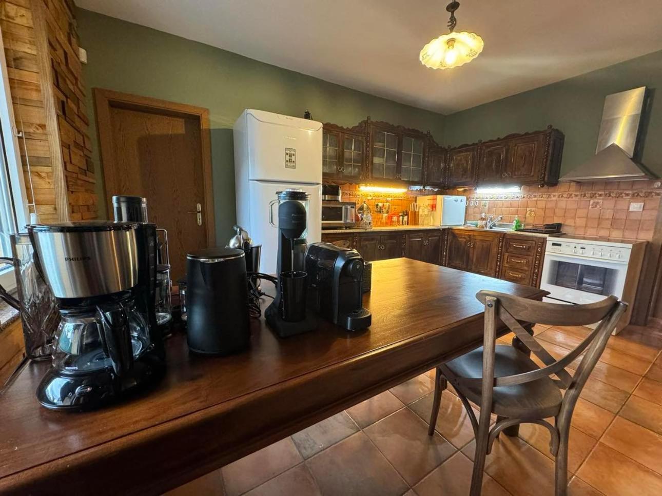 Villa Boyana City & Relax with Hot Jacuzzi and Sauna by BookVillaBG