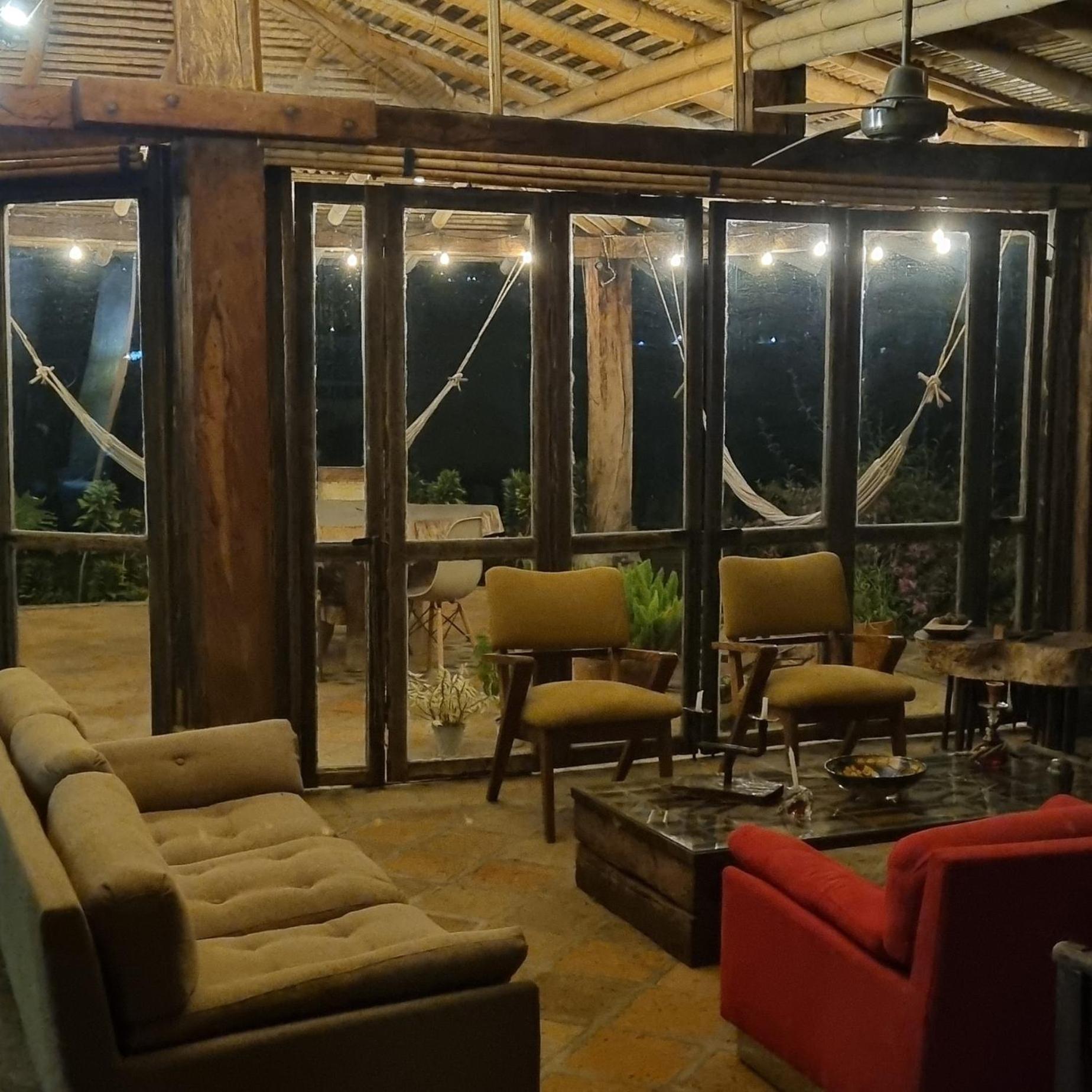 lounge
