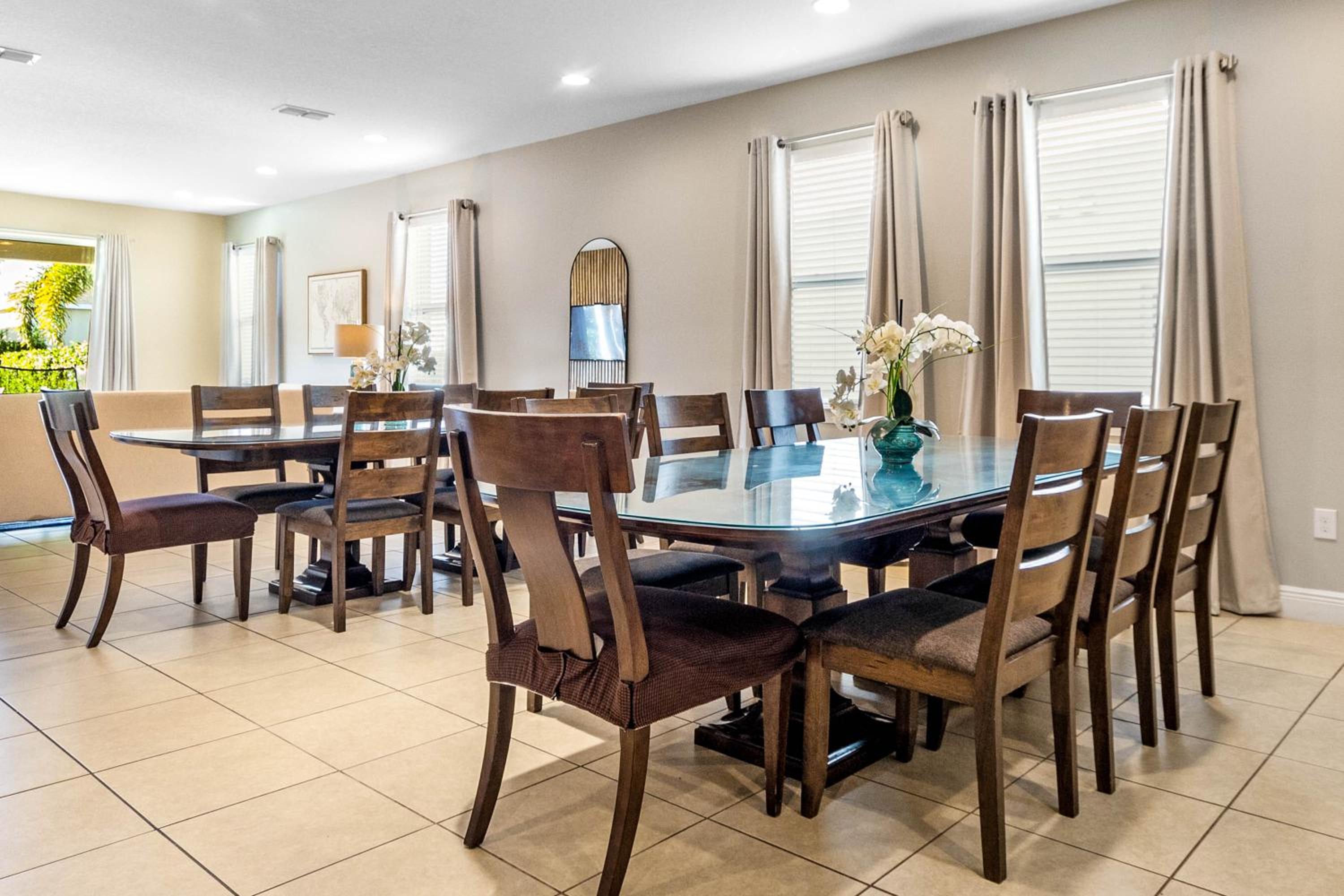 Luxury Resort Home Near Disney 10 Bedroom with Private Pool & SPA view 5