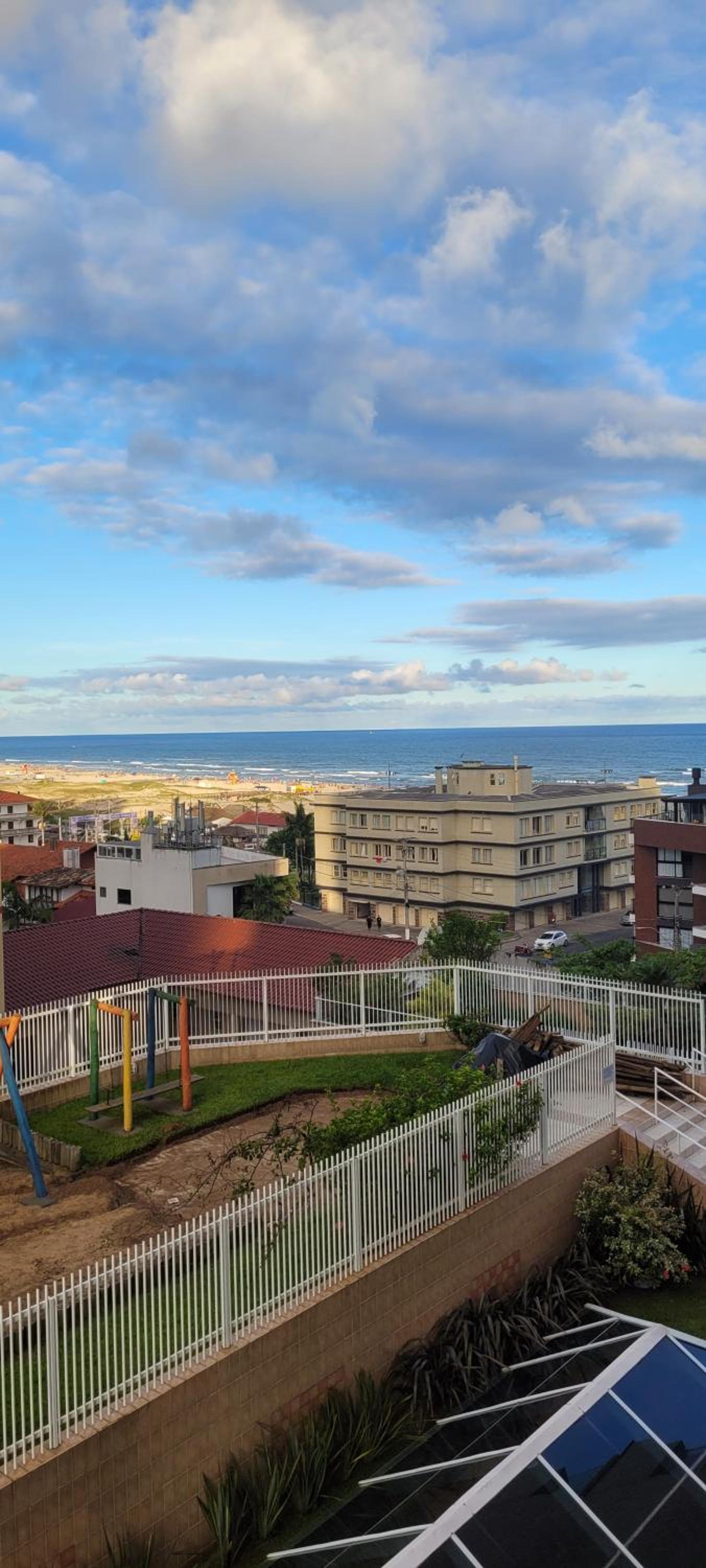 Dunas Flat 405 com vista mar, limpeza diária e roupas de cama e banho