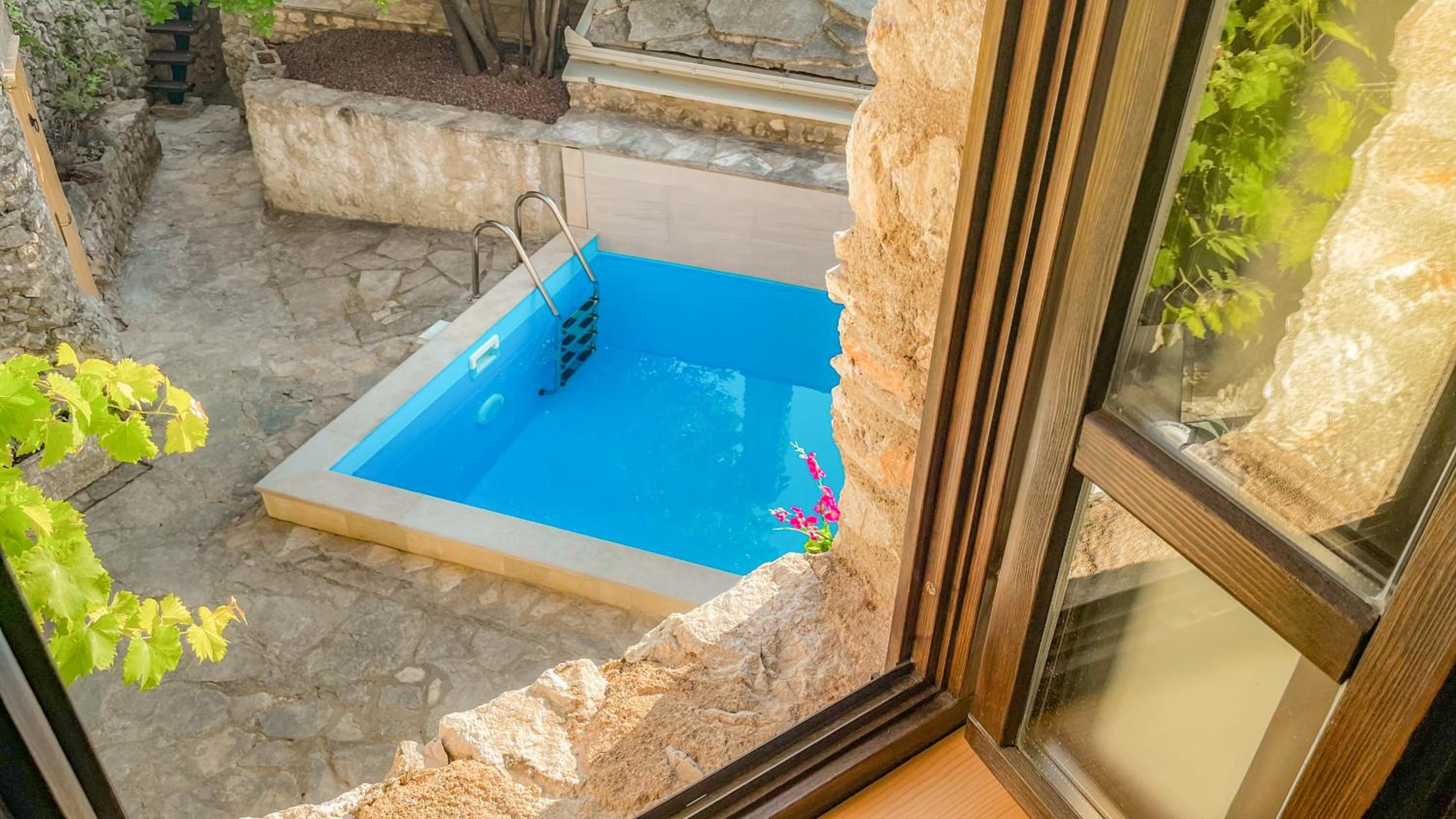 Villa Historic Pocitelj with pool and incredible views on the river and landmarks