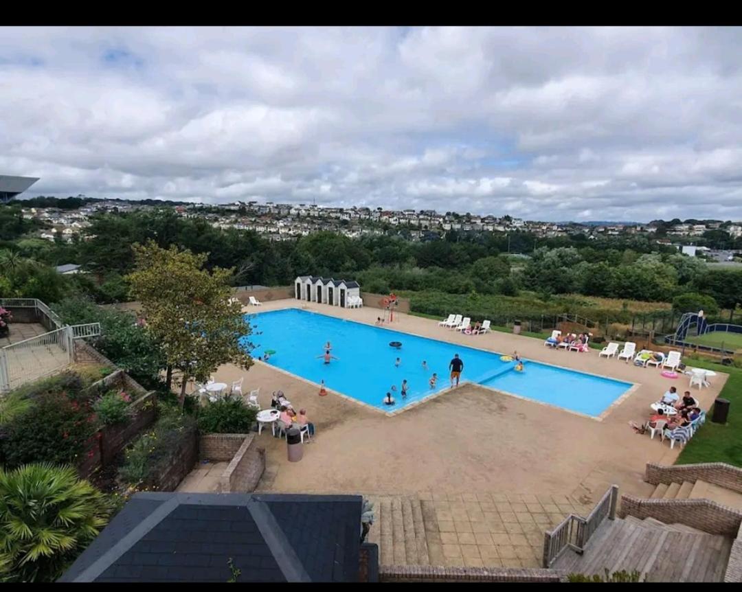 Sandy Toes Hoburne Devon Bay Holiday Park. view 5