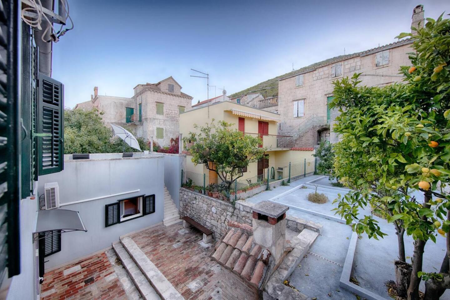 Vis View Vila
