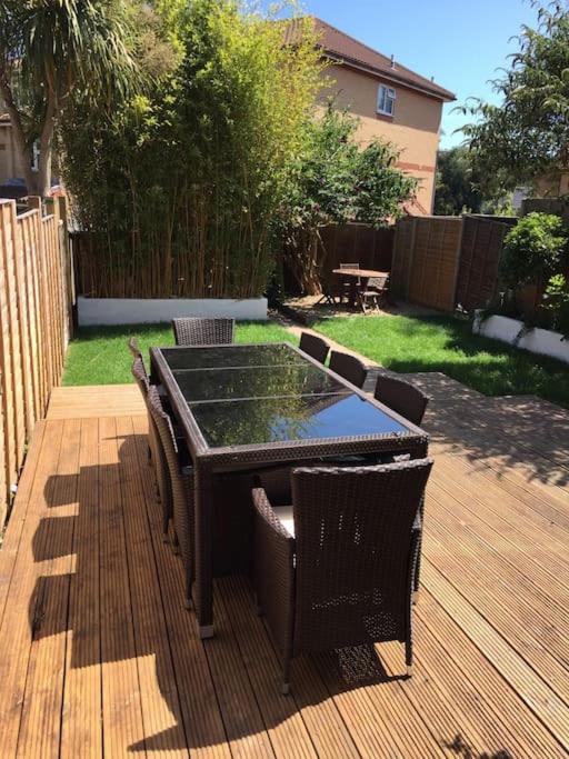 Spacious 5-Bedroom Victorian House Near Sandbanks - Sleeps 14, Parking & Garden view 4