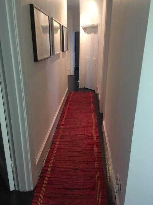 Spacious Flat in West Kensington