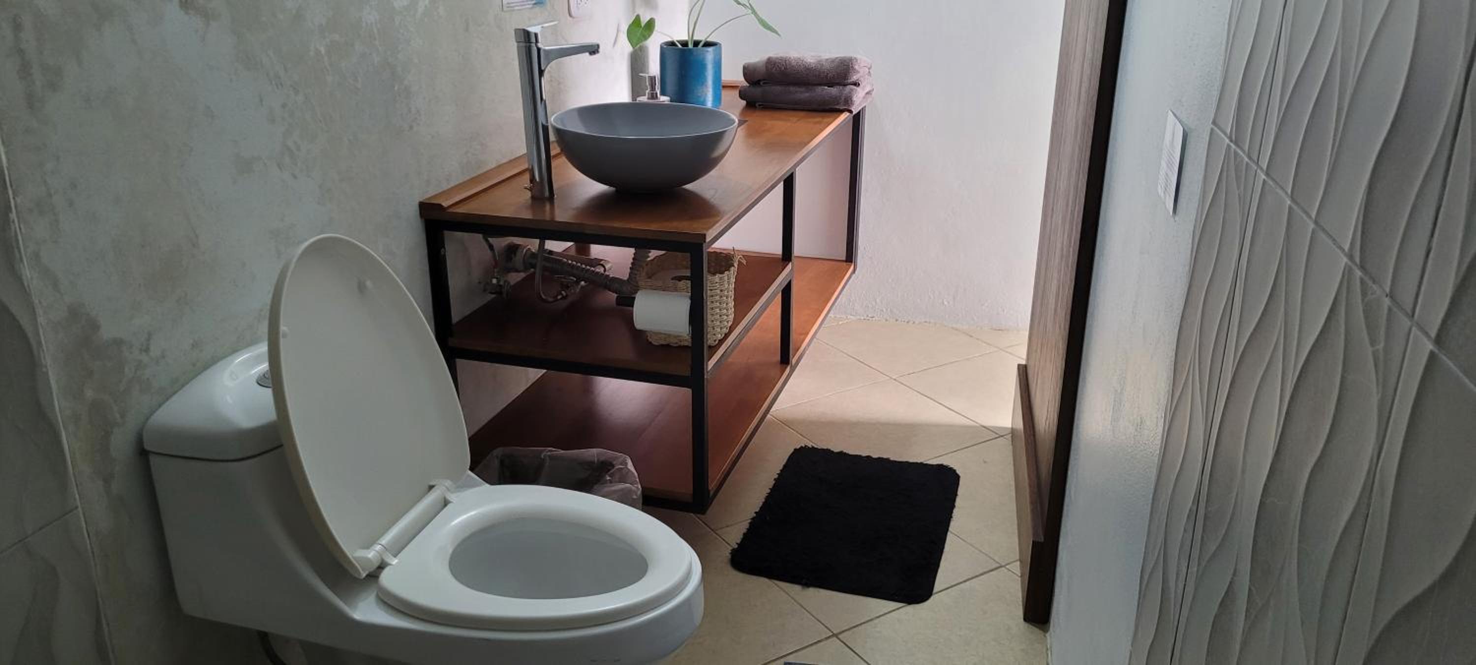 The Stone Elephant - A place to relax in town with Hot Water and a Pool, photo 55