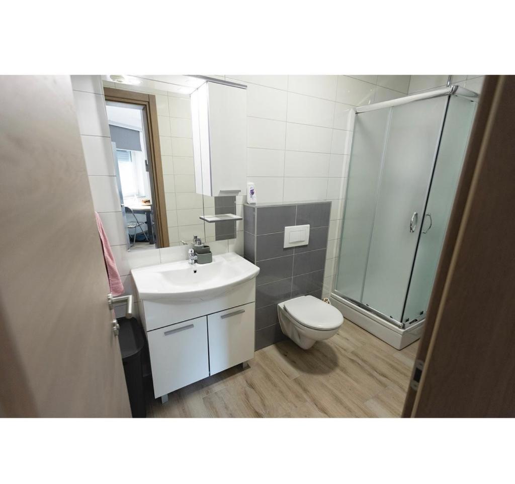 Apartmani Jedro