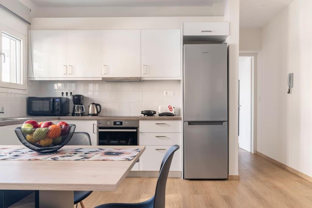 Alimos Seabreeze apartment