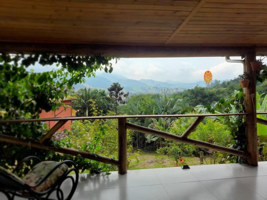 Casa da Montanha: Minha Casa, tua Casa!