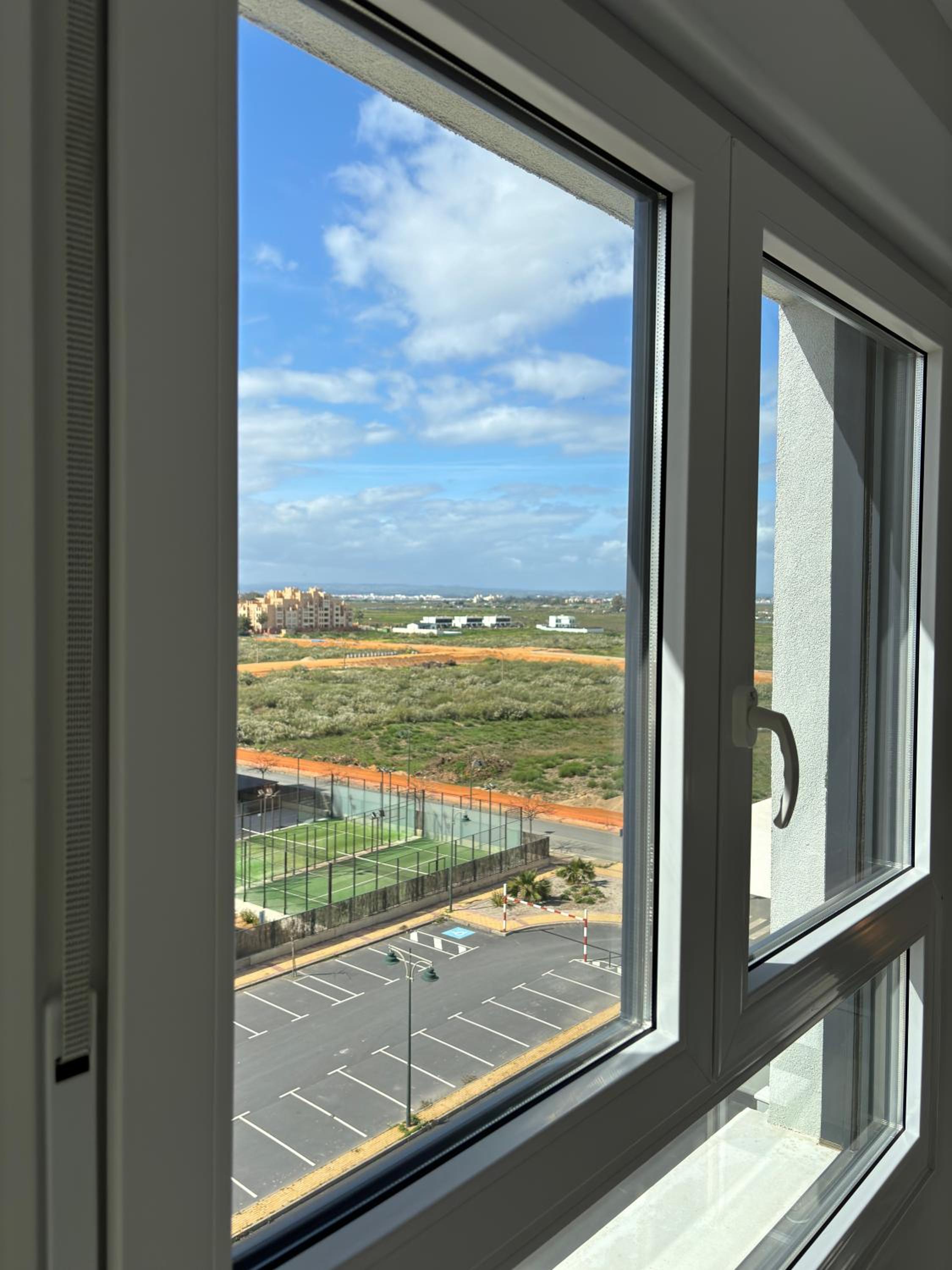 New penthouse with sunny beach view
