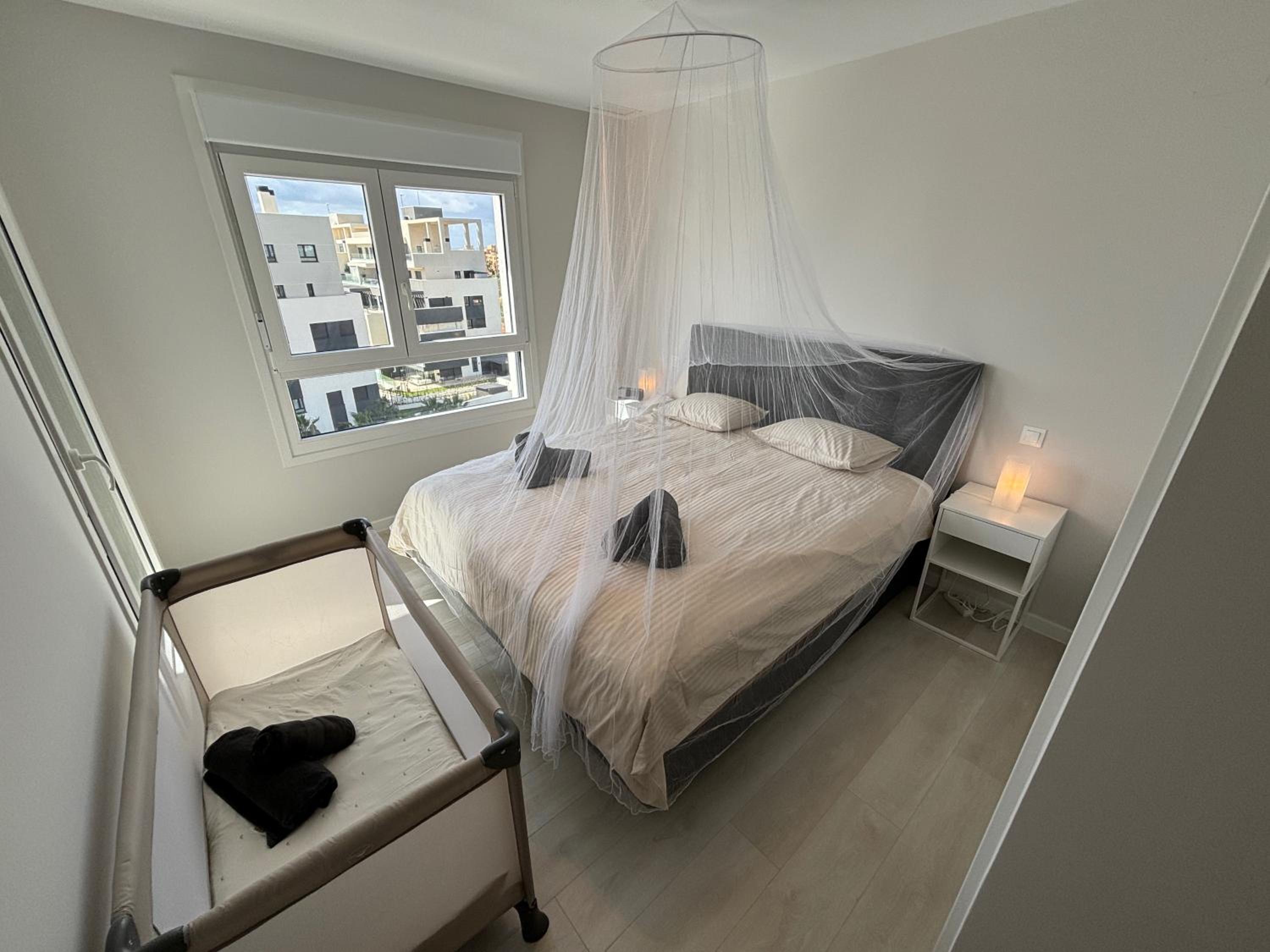 New penthouse with sunny beach view