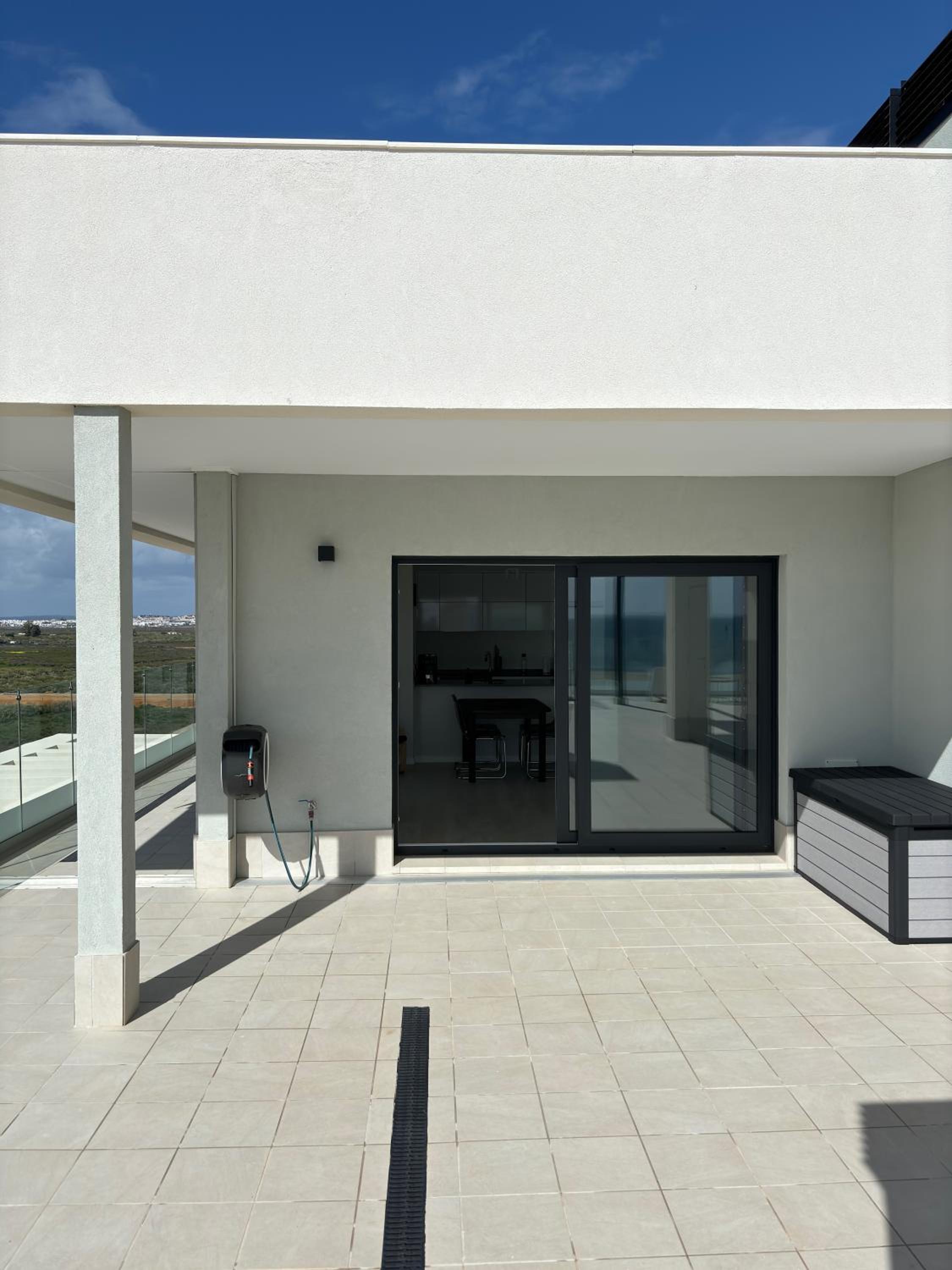 New penthouse with sunny beach view