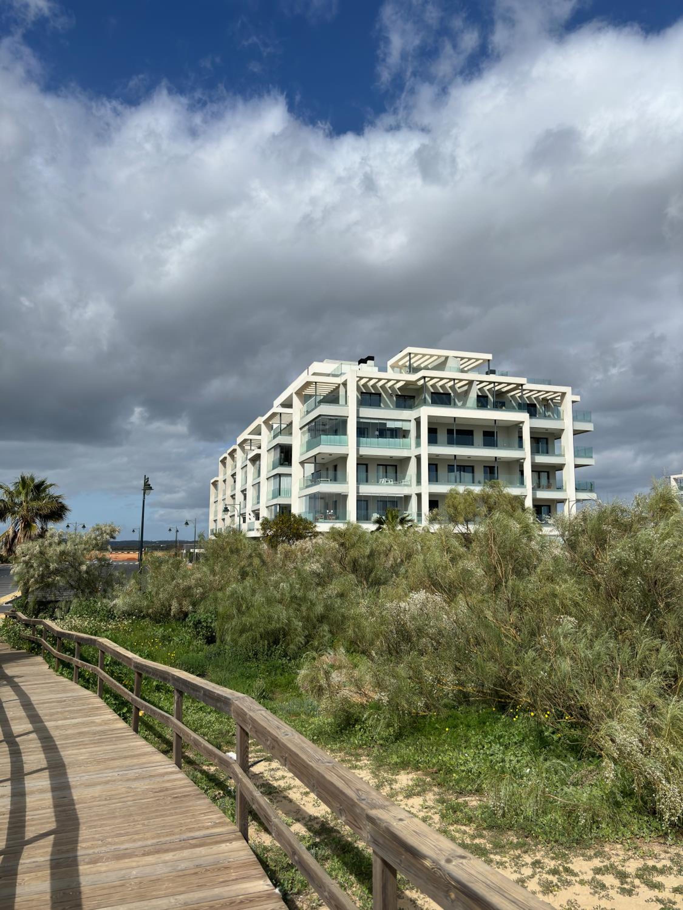 New penthouse with sunny beach view