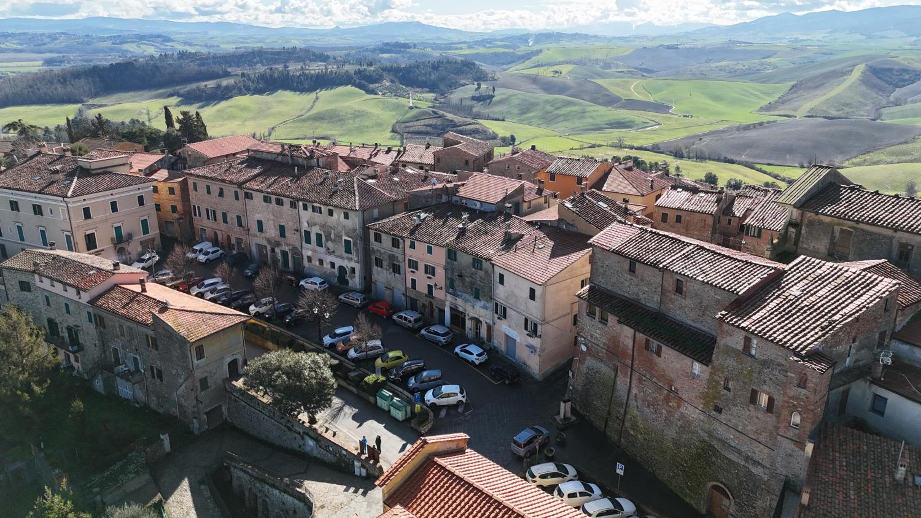 L'angolo del Barbacane view 3